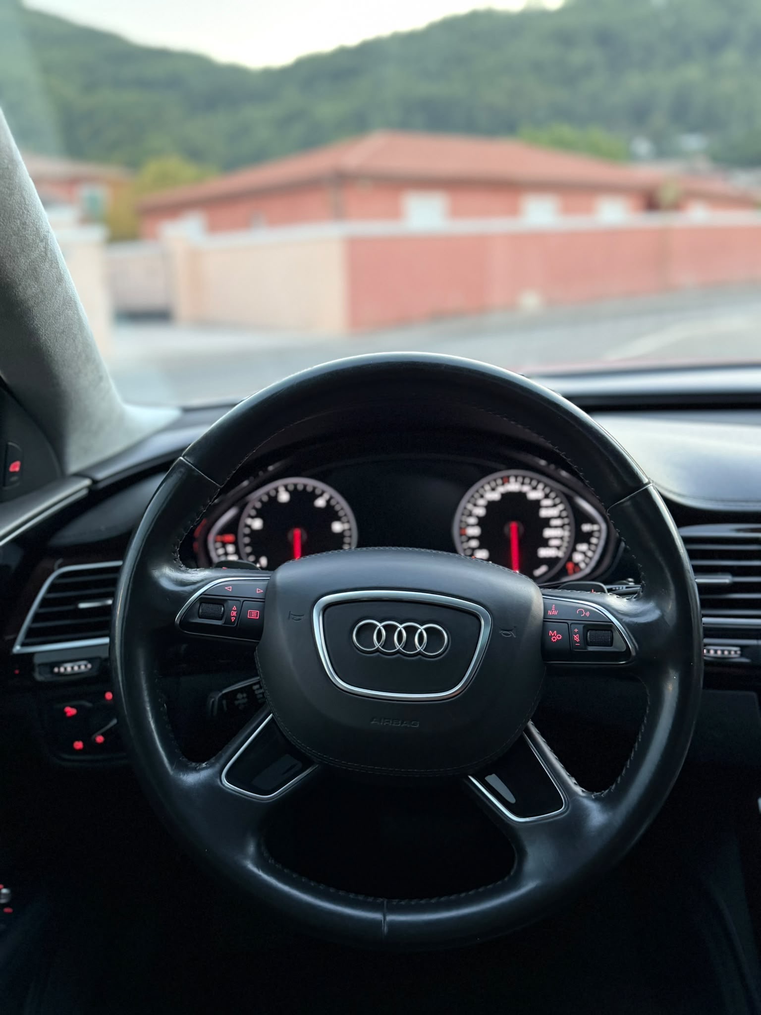 Audi A8 V6 3.0 TDI QUATTRO 258ch AVUS