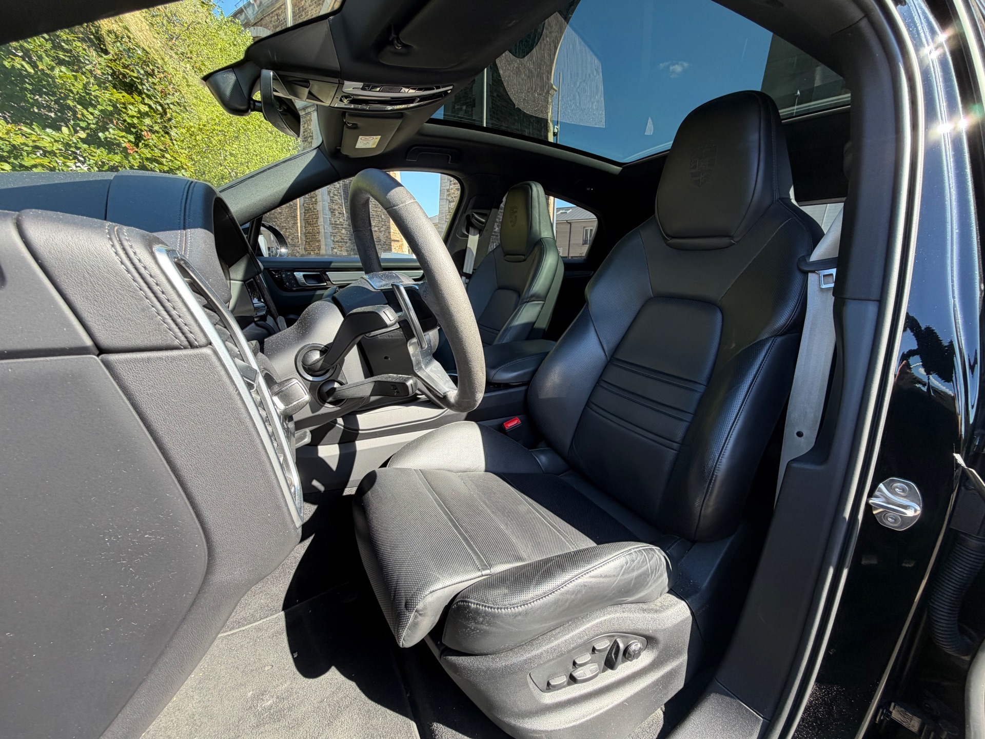Porsche Cayenne 3.0 V6 462ch Platinum Edition