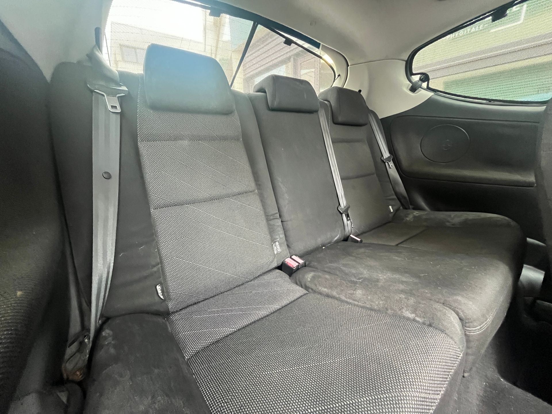 Peugeot 207 1.4 L 90ch Sport