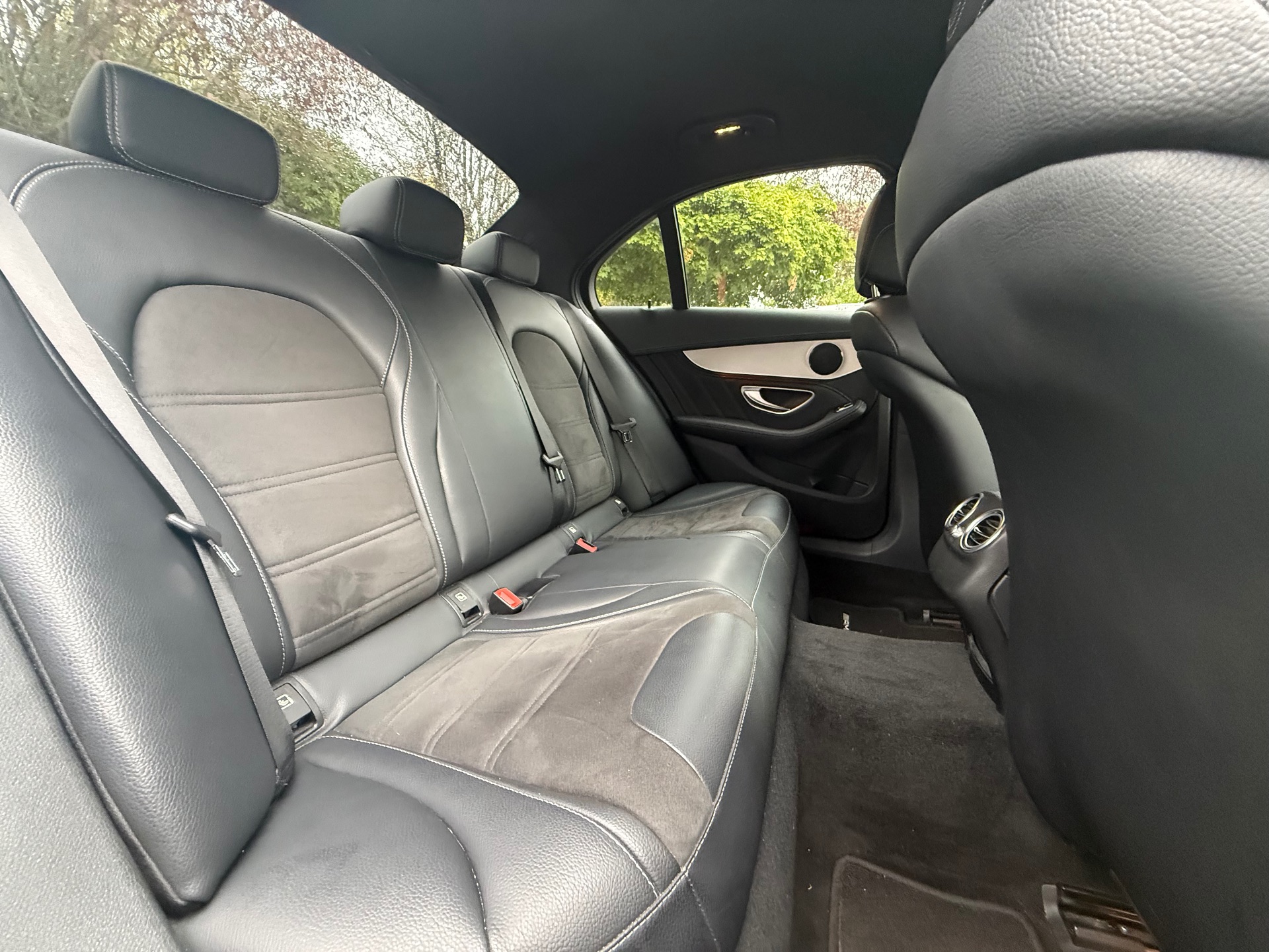 Mercedes-Benz Classe C 4.0 V8 476ch AMG