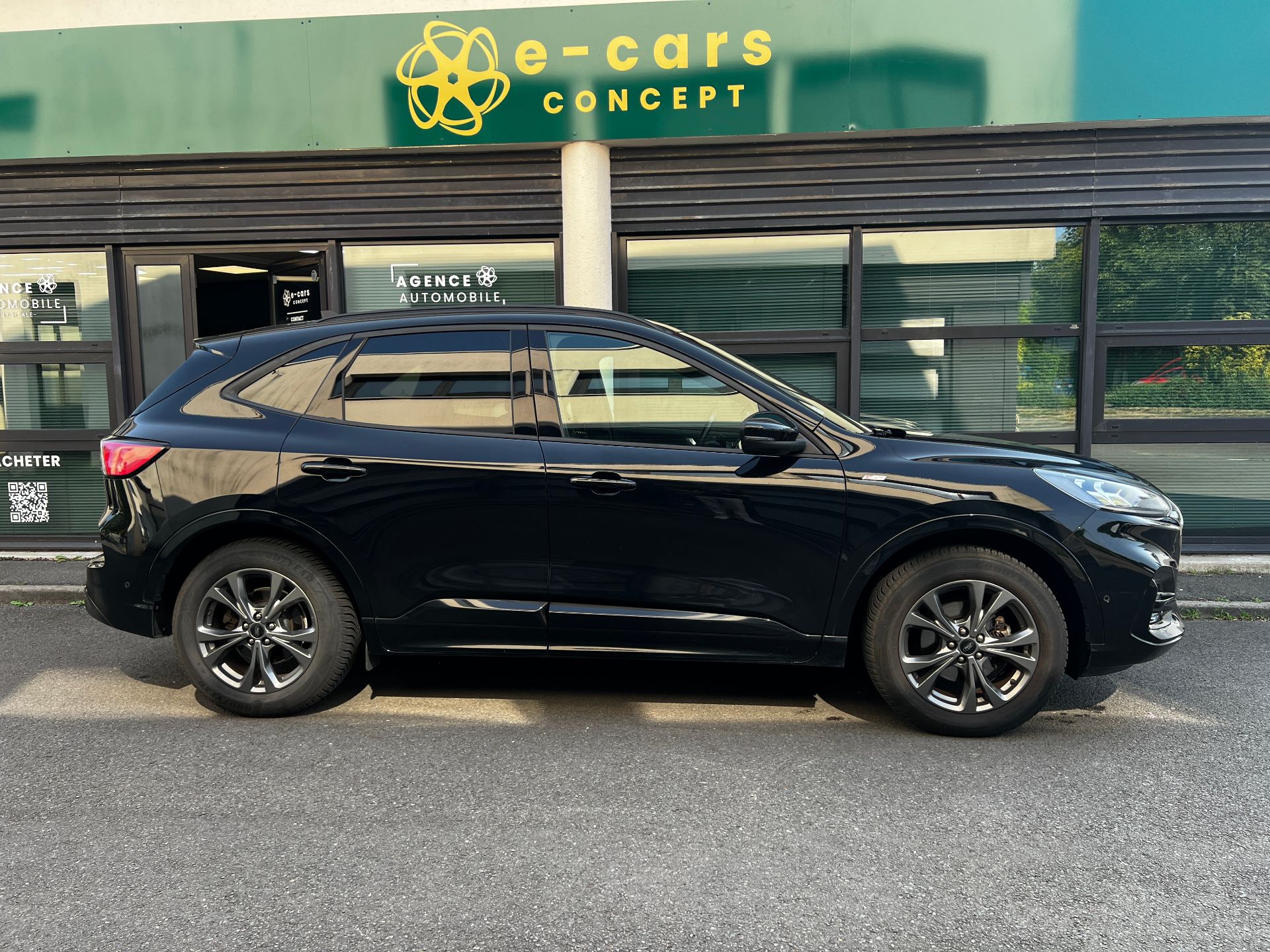 Ford Kuga 2.5 DURATEC HYBRID ST-LINE