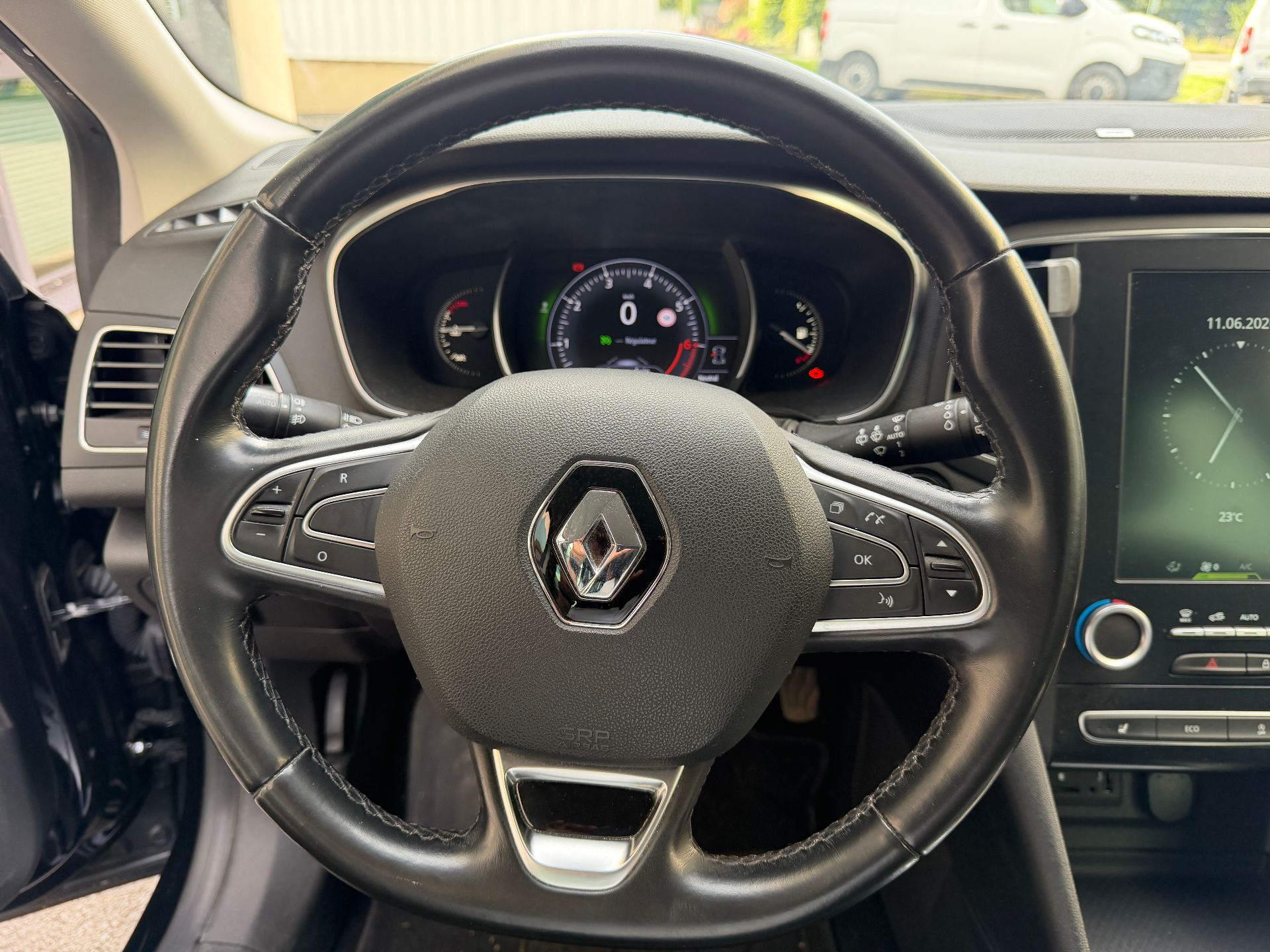 Renault Mégane “Intense Bose” – 8 490 € (Max 6890€)
