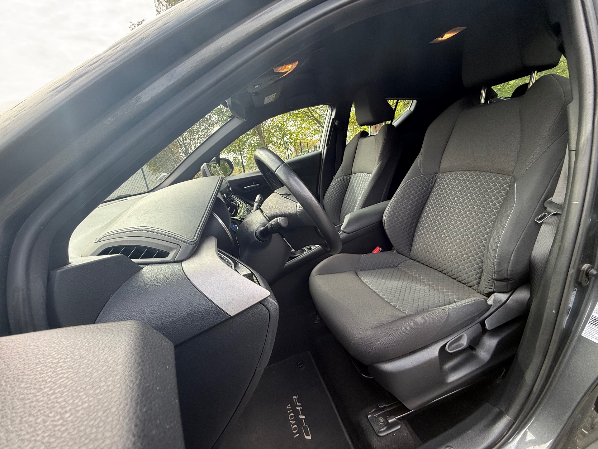 Toyota C-HR 1.8i 122ch Dynamic