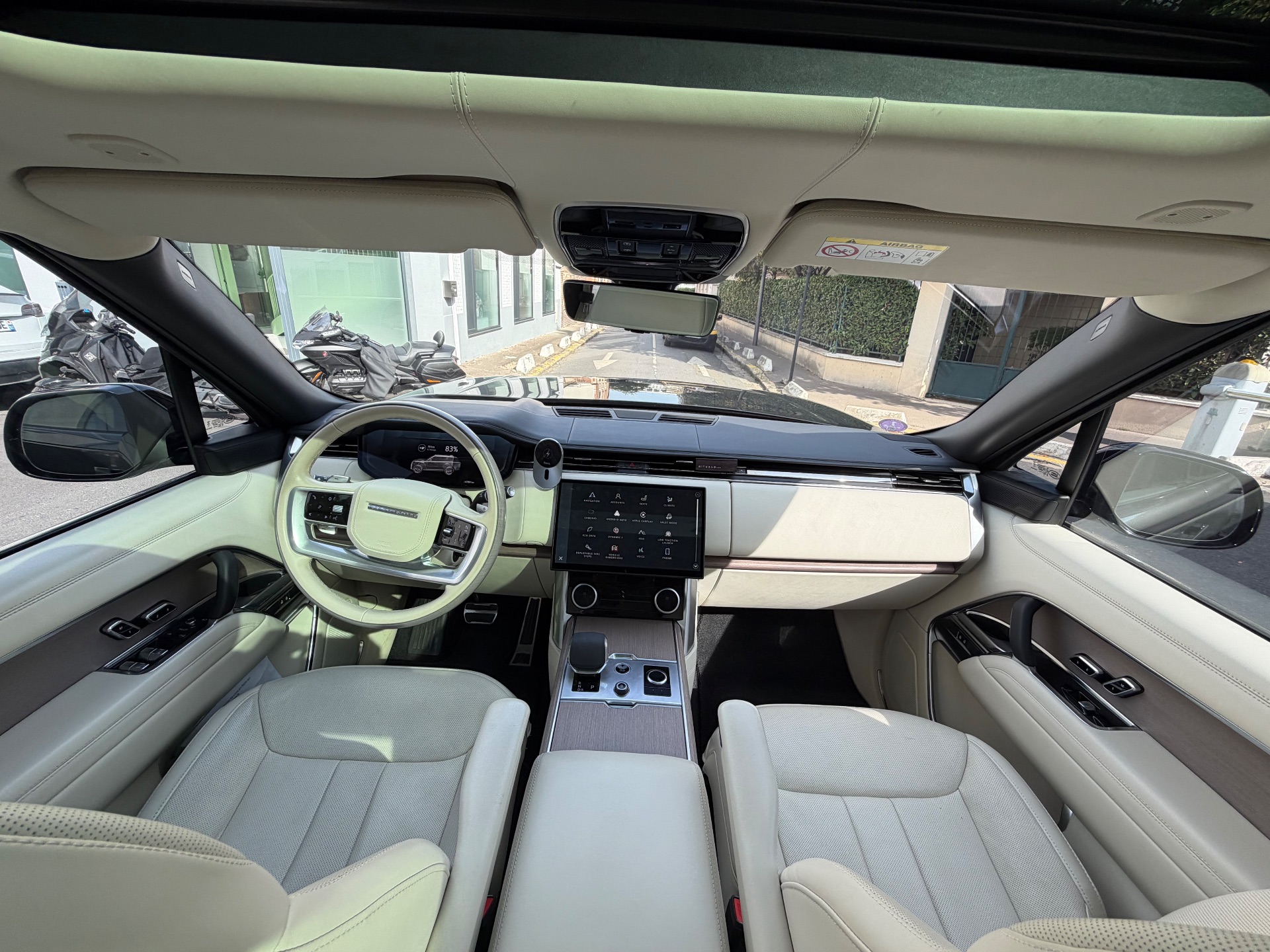 LAND ROVER RANGE ROVER