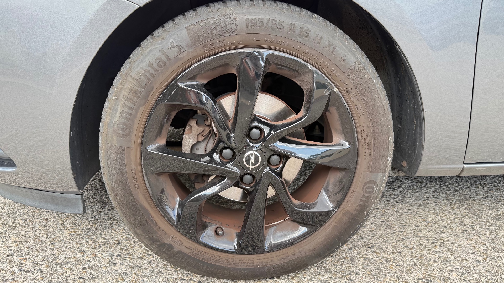 Opel Corsa 1.4i 90ch COLOR EDITION