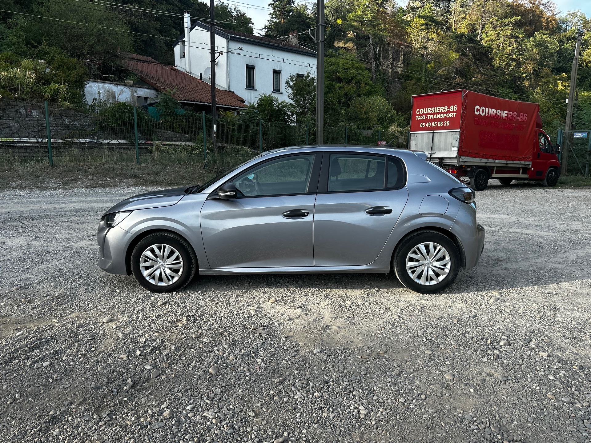 Peugeot 208 1.0 BLUE HDI 75ch LIKE