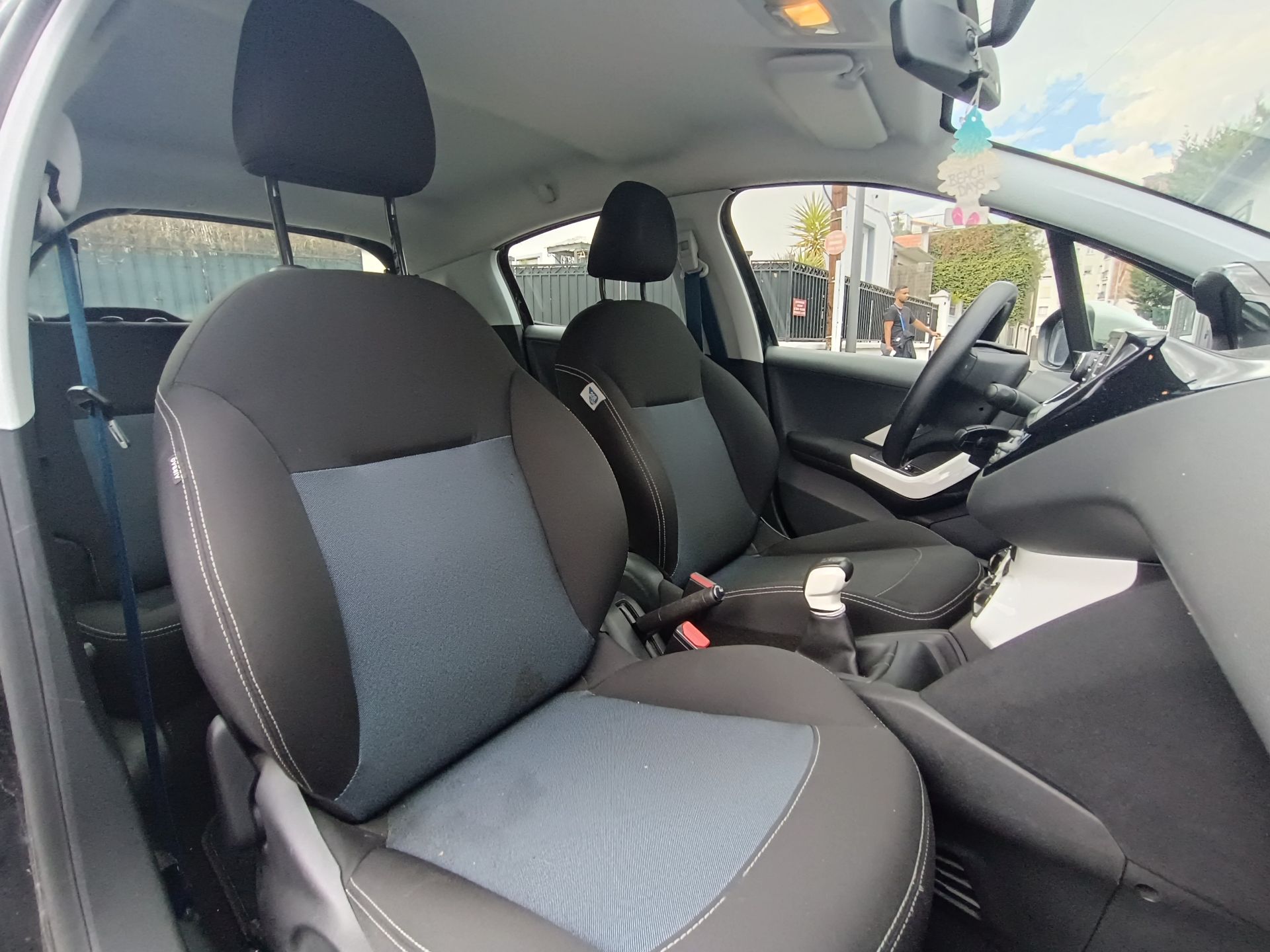 Peugeot 208 1.2 VTI 68ch Like