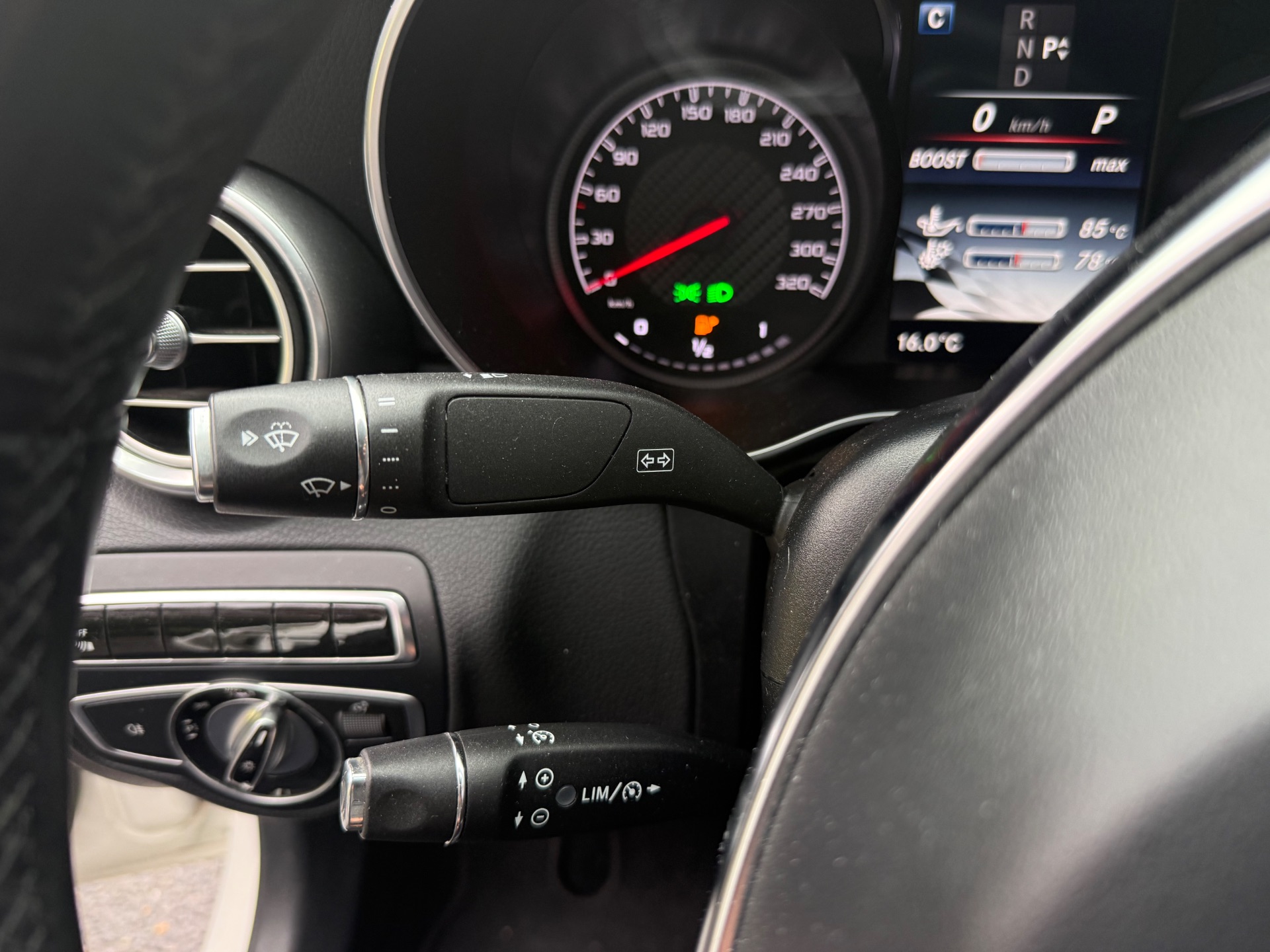 Mercedes-Benz Classe C 4.0 V8 476ch AMG