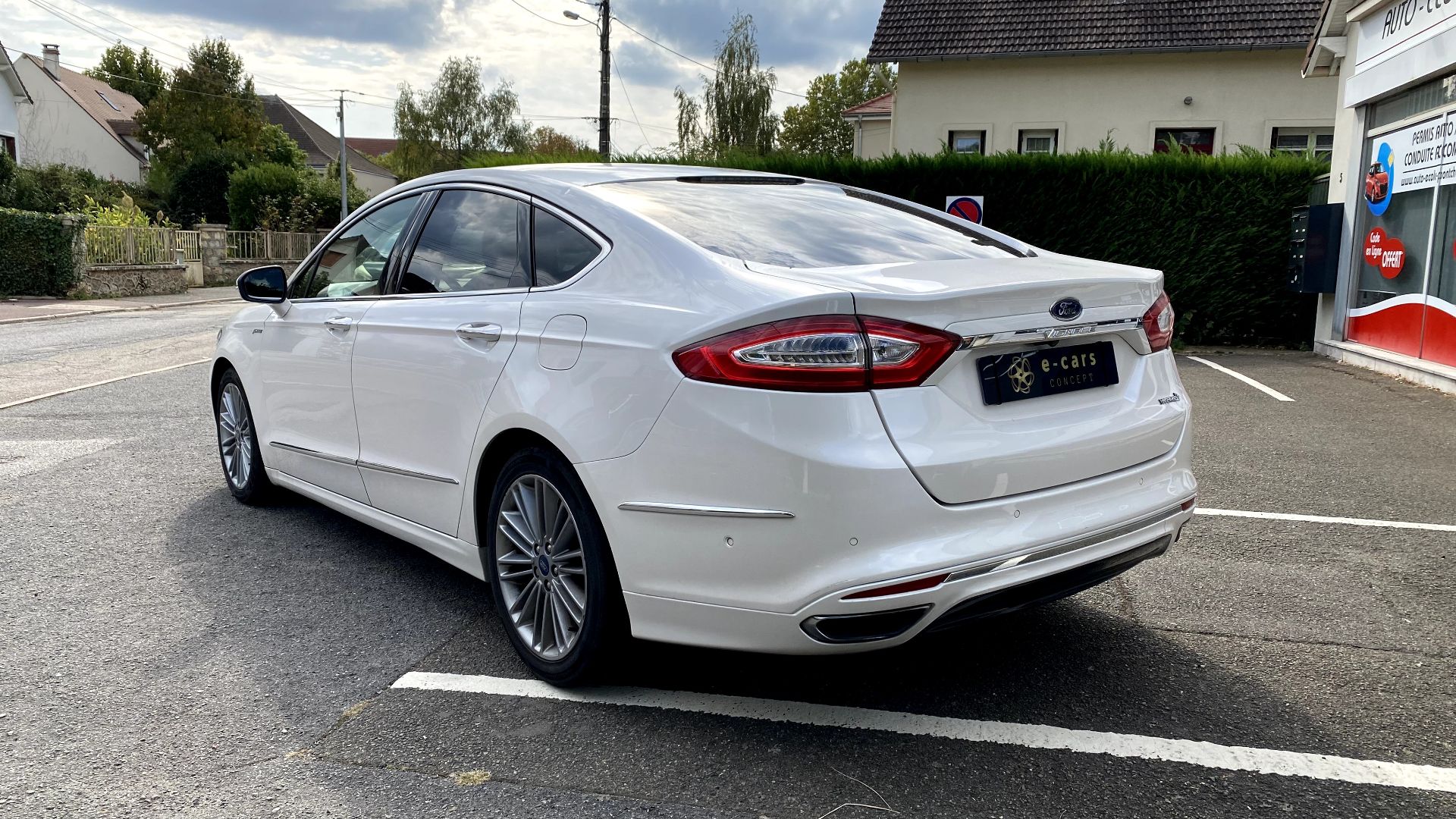 Ford Mondeo 2.0 i 187ch Vignale