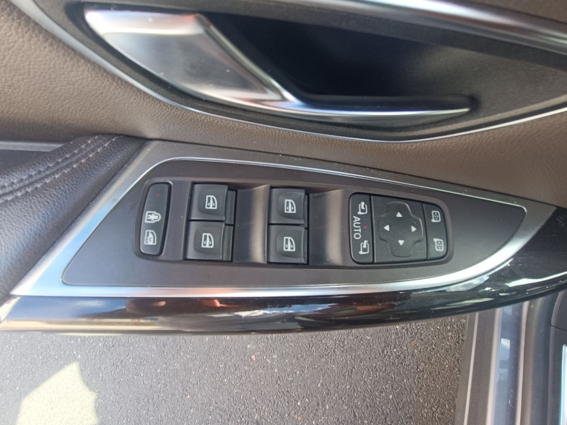 Renault Espace 1.6 160ch Intens