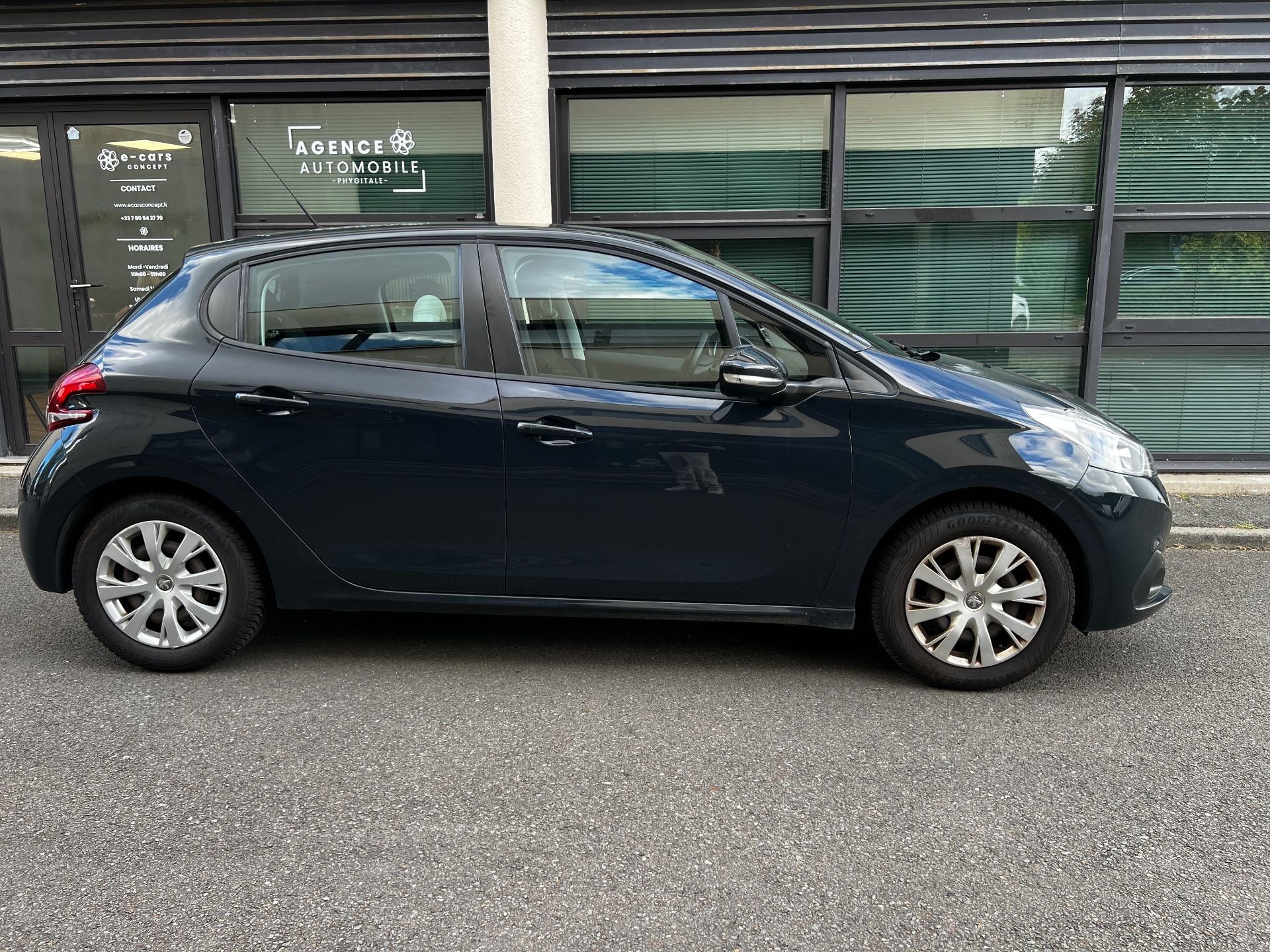 Peugoet 208 1.2 Pure tech 82ch ACTIVE