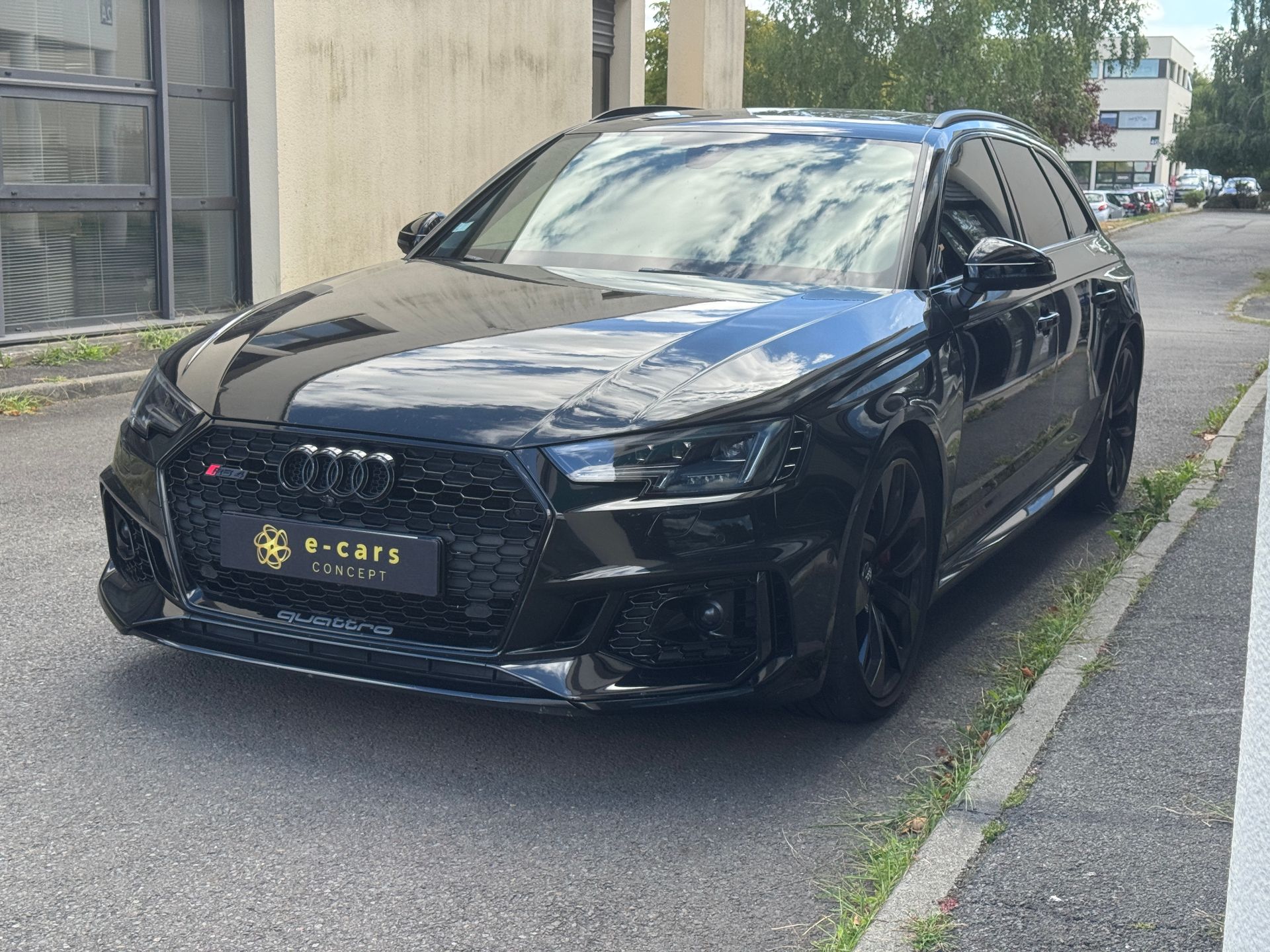 Audi RS4 V6 2.9 TFSI 450ch RS