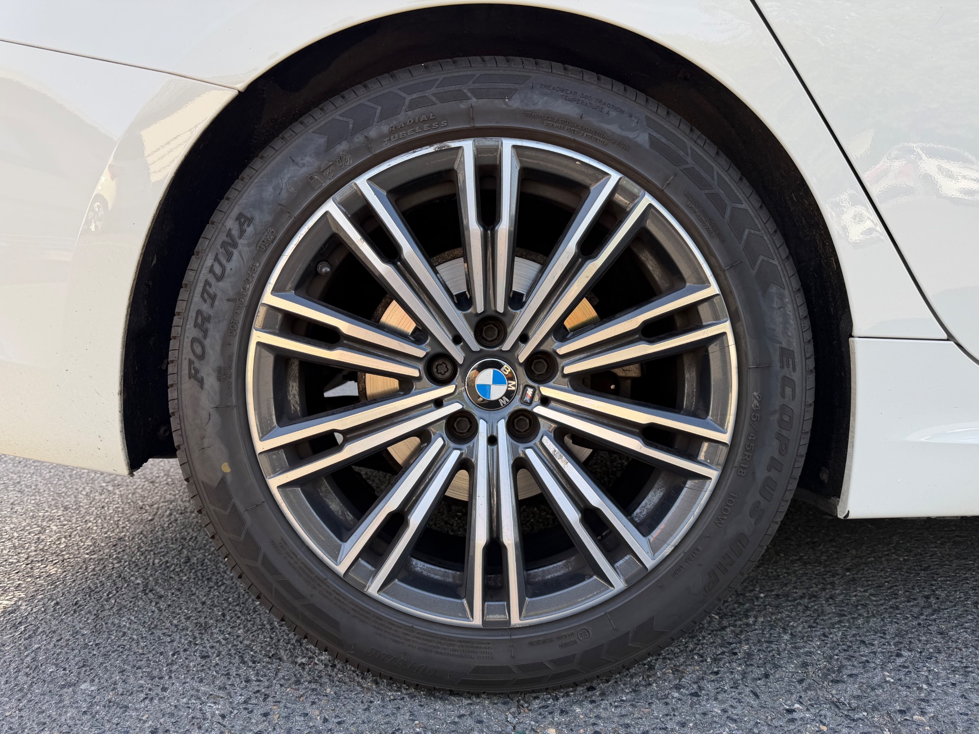 BMW Série 3 318i 2.0 i 16V Steptronic8 156ch M SPORT