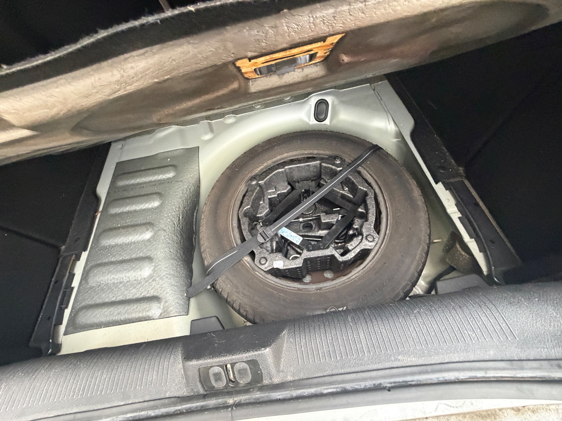 Peugeot 407 1.6 HDI 110ch “Confort Pack”