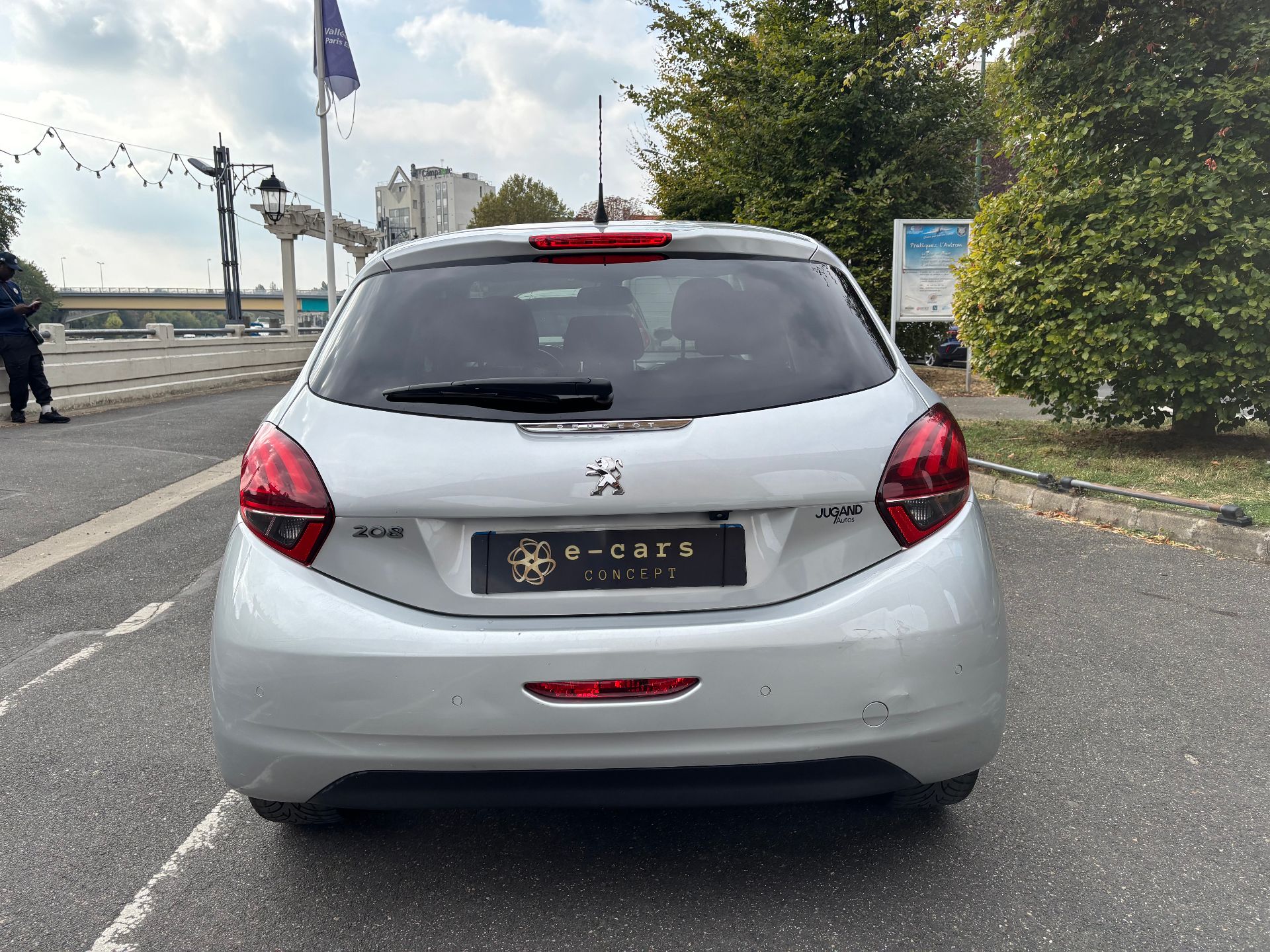 Peugeot 208 1.2 Purtech 110ch Allure