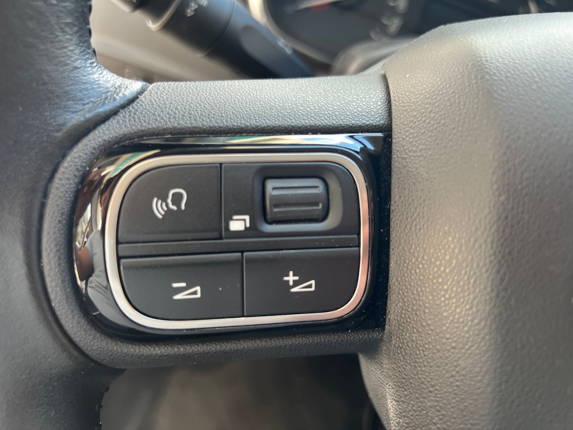 Citroene C3 Pure tech 82 83ch 82 S&S