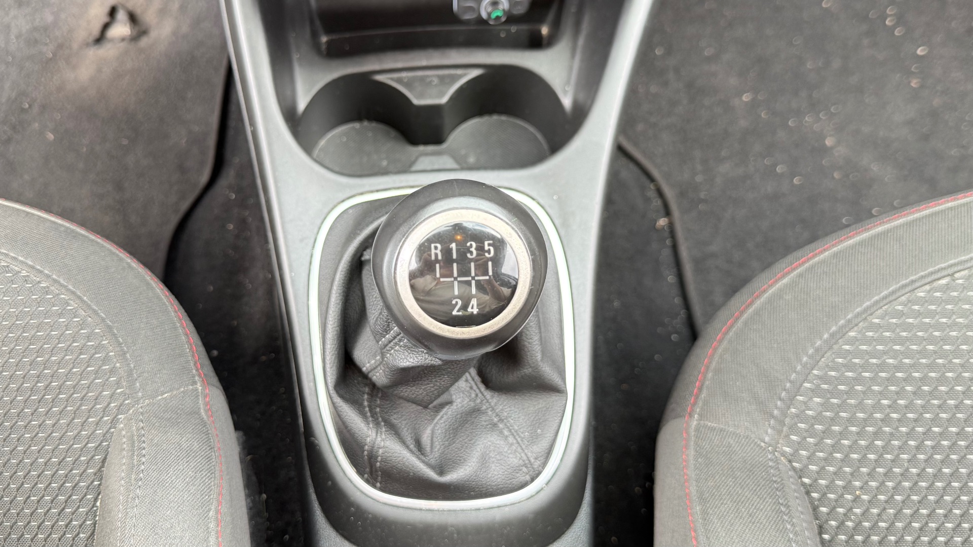 Opel Corsa 1.4i 90ch COLOR EDITION