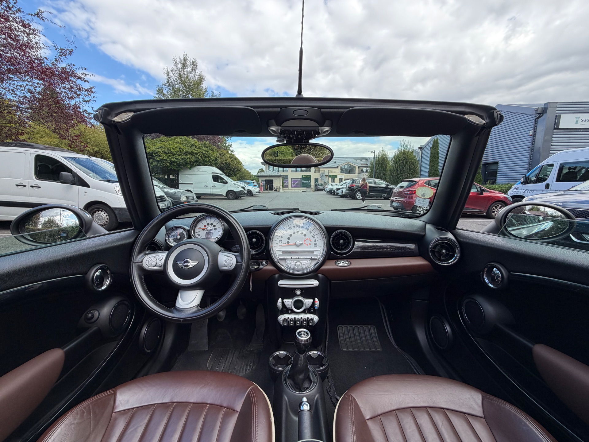 Mini Mini 2 Cabriolet Cooper 1.6 i 16V 120 cv 120ch CHILI