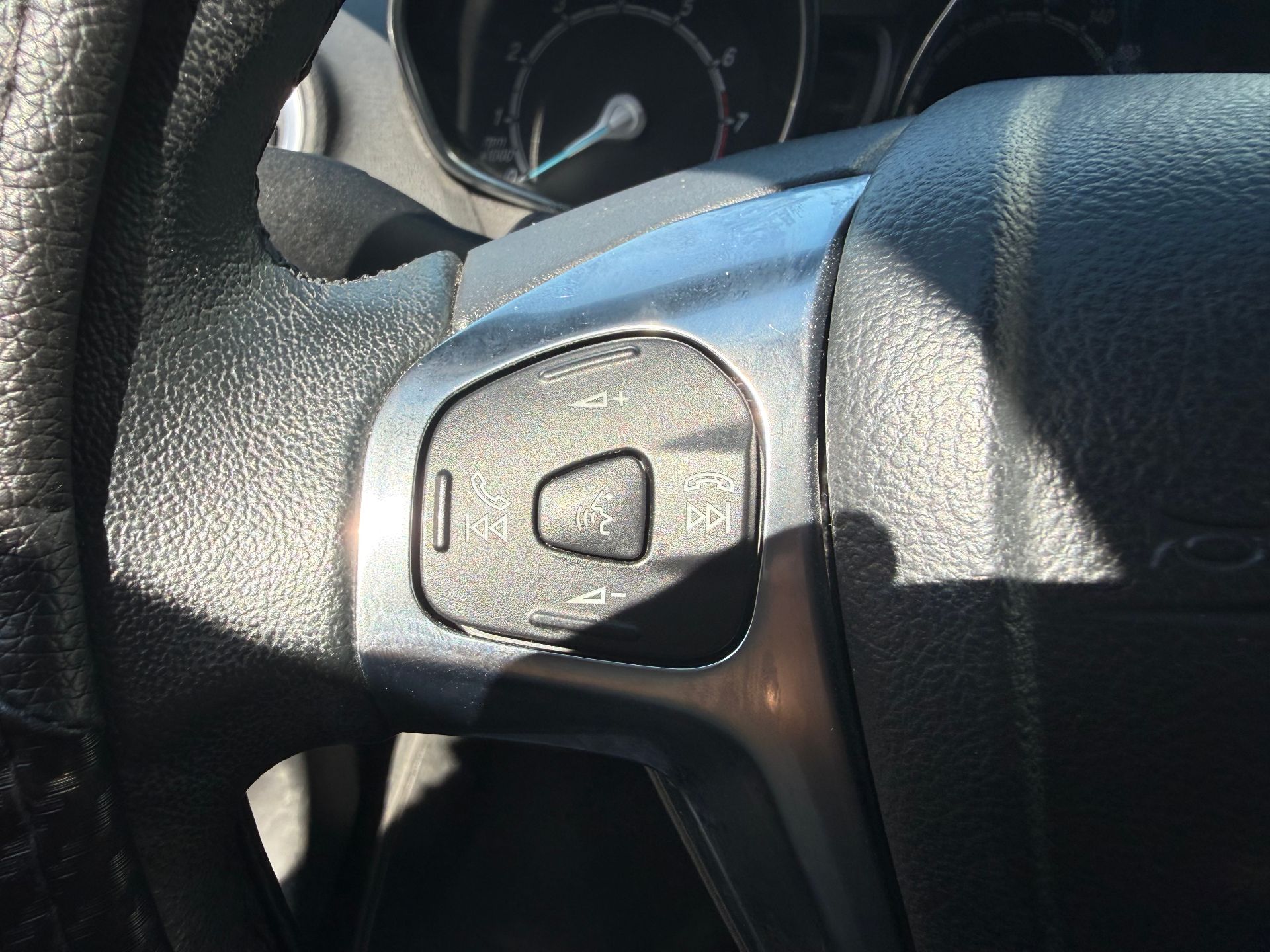 Ford Fiesta VI 1.25 82ch
