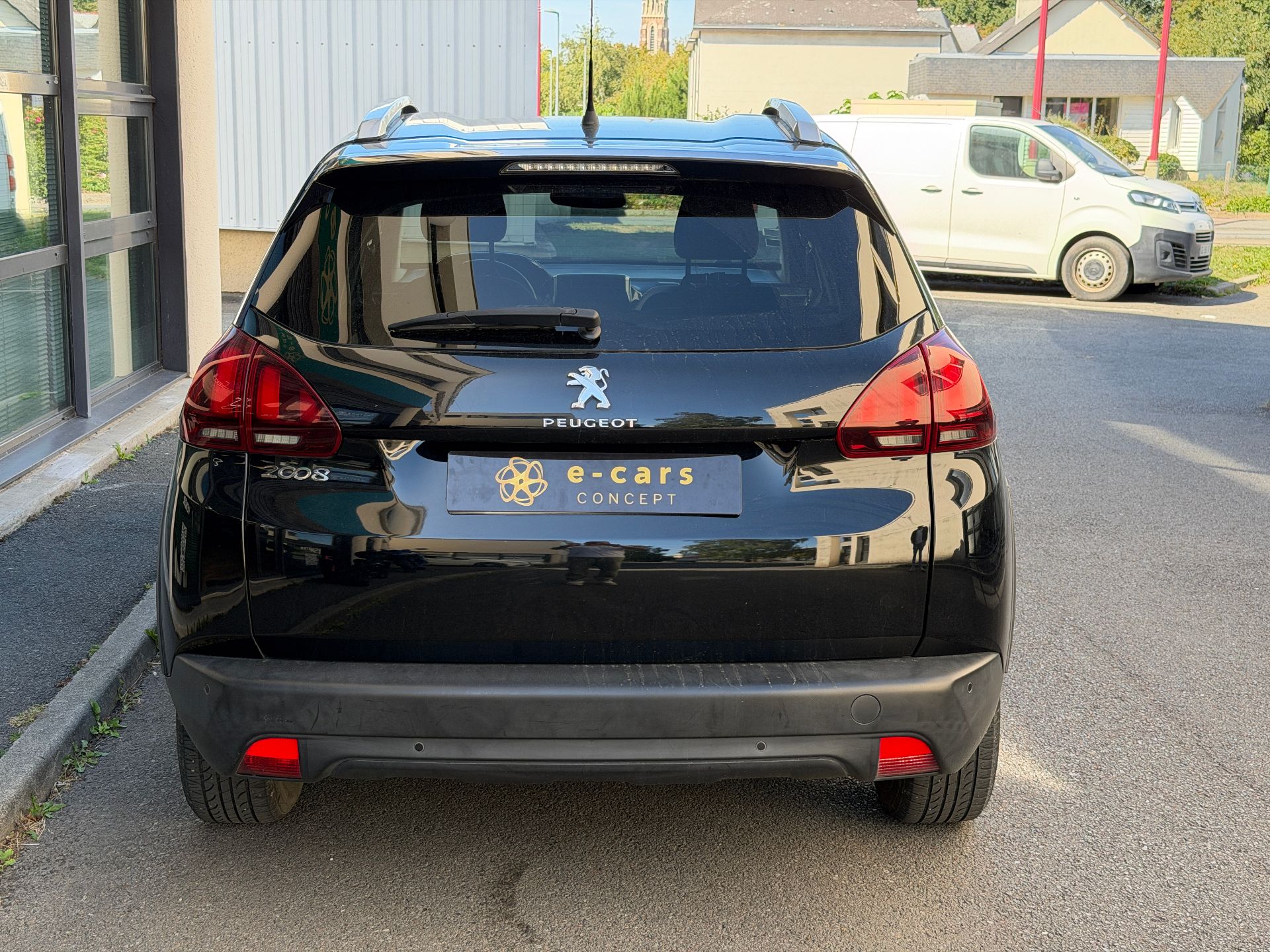 Peugeot 2008 1.2 VTI 82ch SIGNATURE