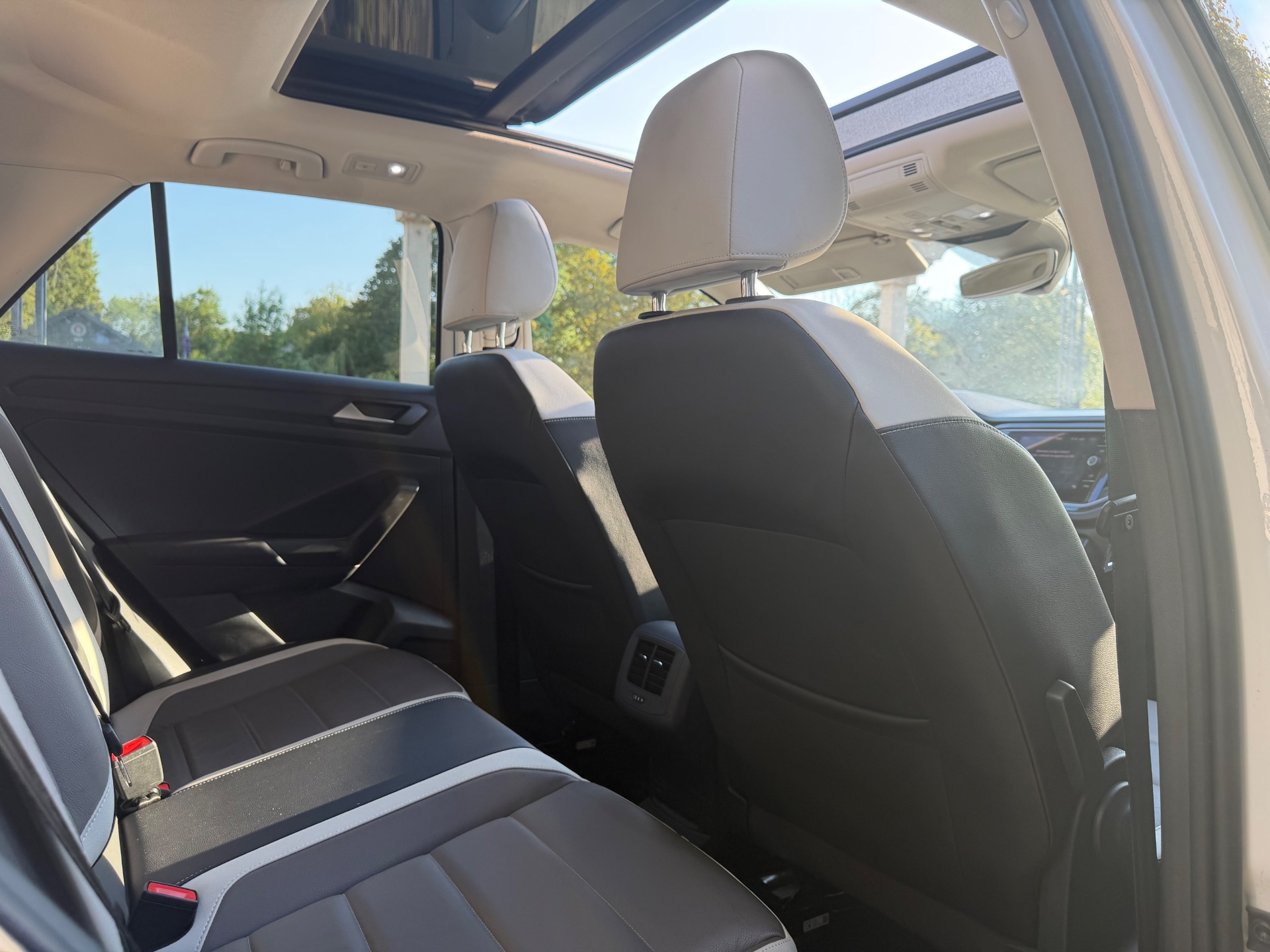 Volkswagen T-Roc 2.0 TDI 4Motion DSG7 150ch CARAT EXCLUSIVE