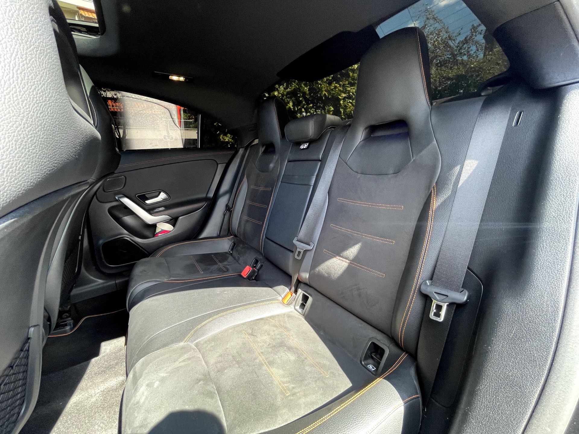 Mercedes-Benz CLA 200 1.3i 16V 7G-DCT 163ch AMG LINE