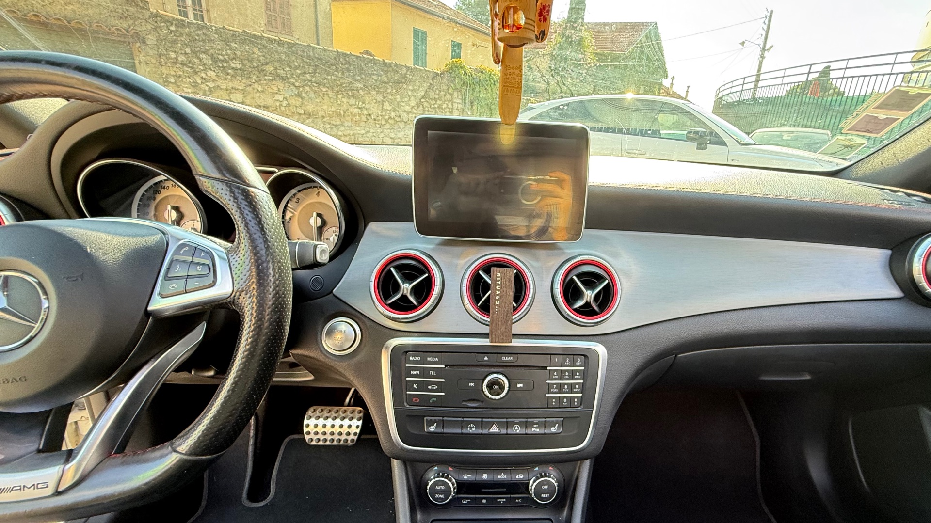 Mercedes-Benz CLA SHOOTING BREAK 220 2.2 CDI 177ch AMG-Line