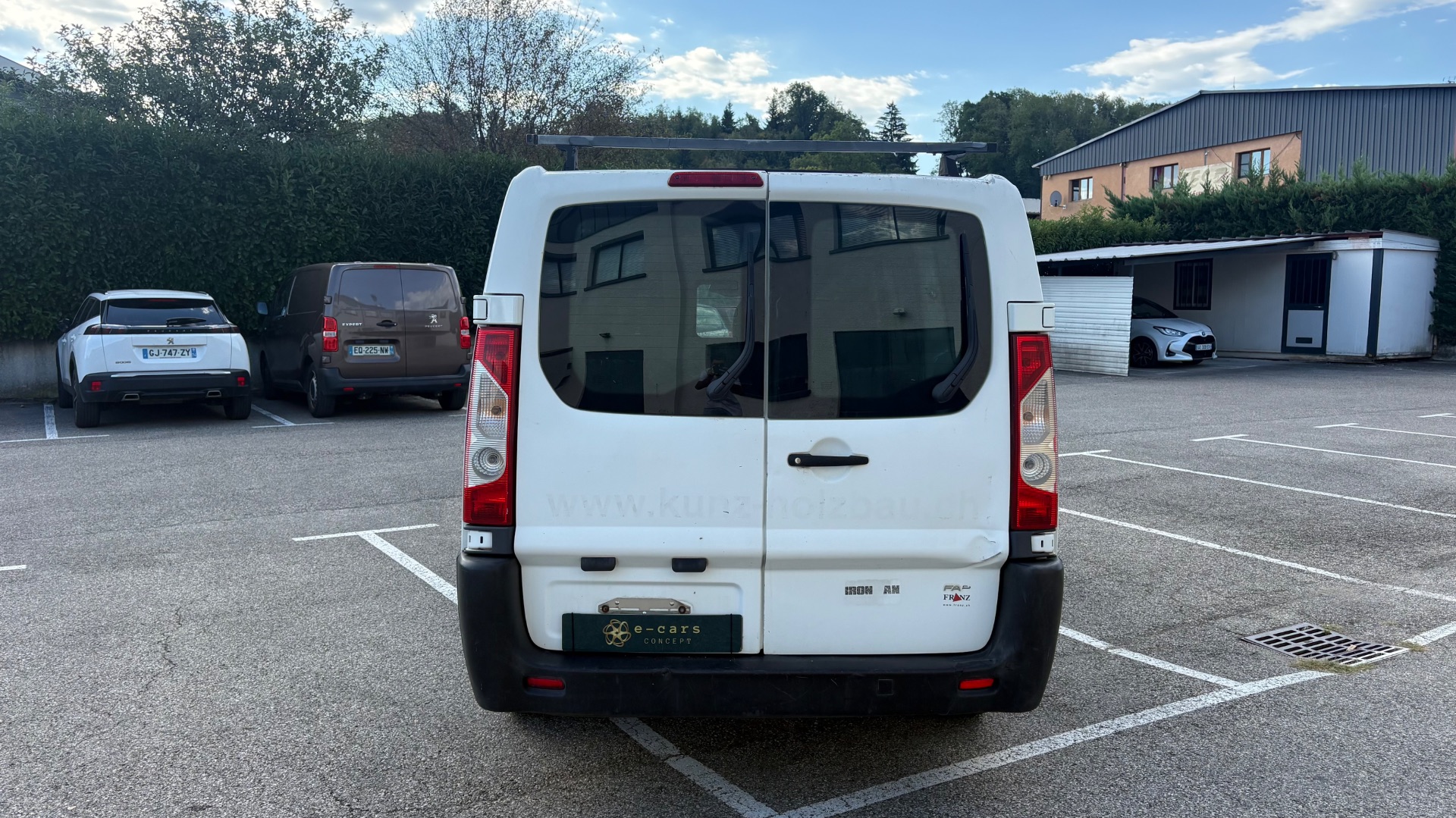Peugeot Expert 2.0l HDI 136ch L2H1 cabine rallongé