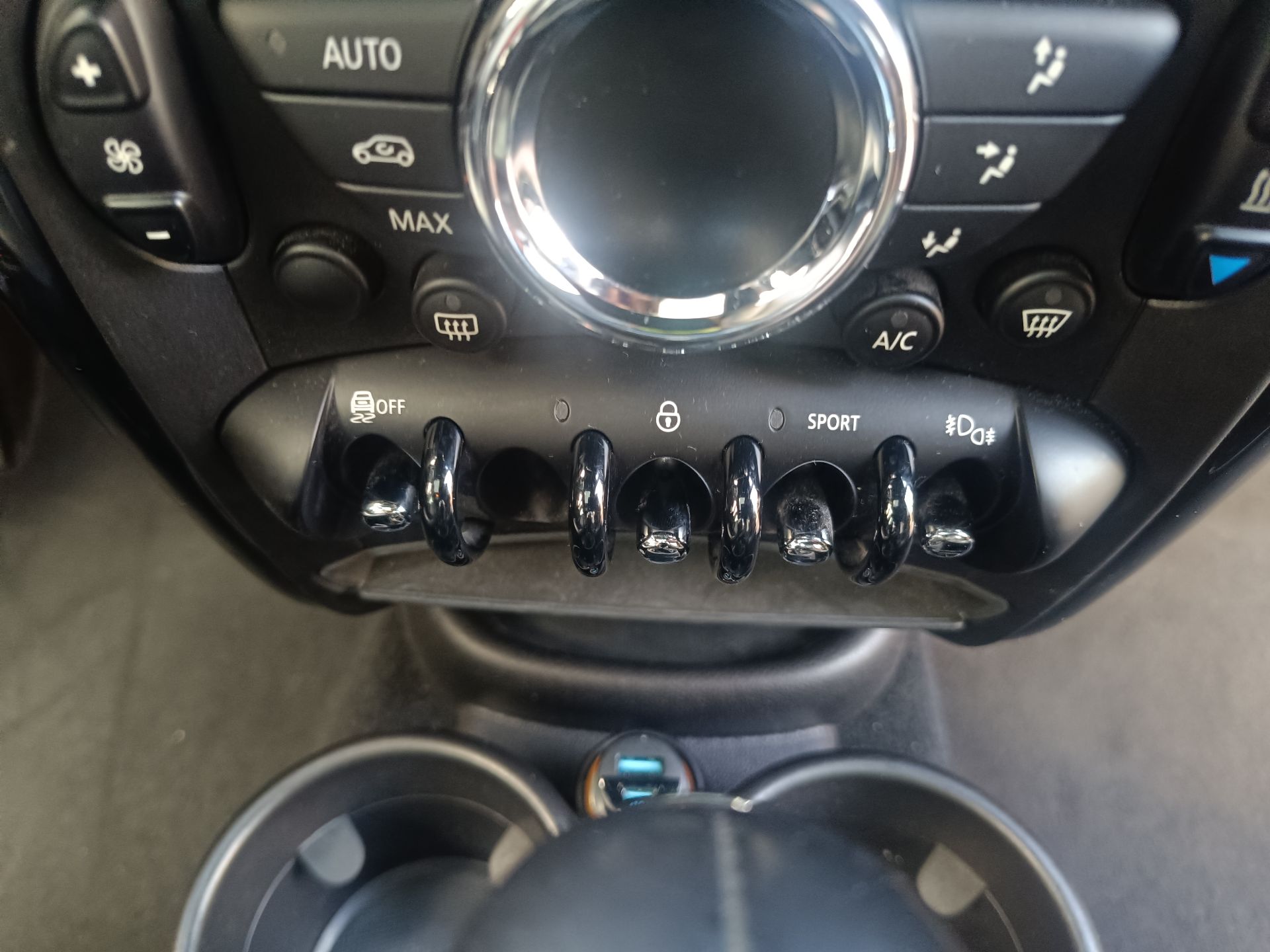 Mini Countryman 1.6 Turbo Essence 190ch COOPER S ALL 4 CHILI