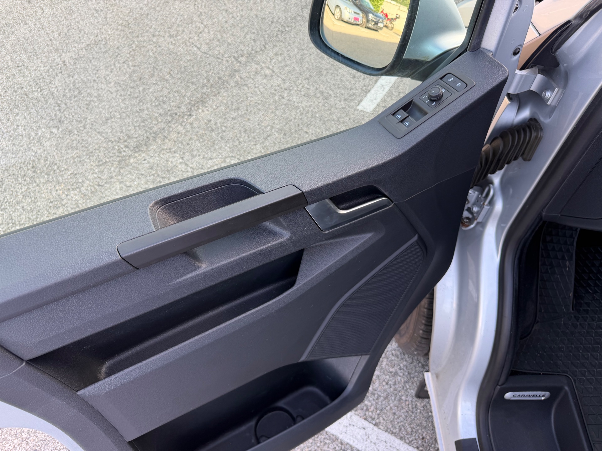 Volkswagen Caravelle 9P Long 2.0 TDI DSG7 150ch Confortline 1ère main