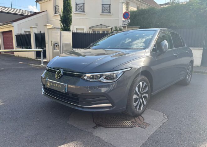 Volkswagen Golf 8 VIII 1.5 ETSI 131ch Active