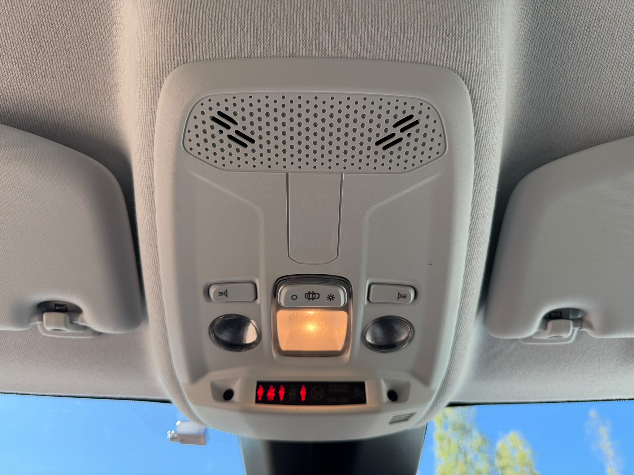 Peugeot 208 1,2 Puretech 75ch buisness