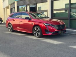 Peugeot 308 SW 1.2 HYBRID 136ch GT LINE