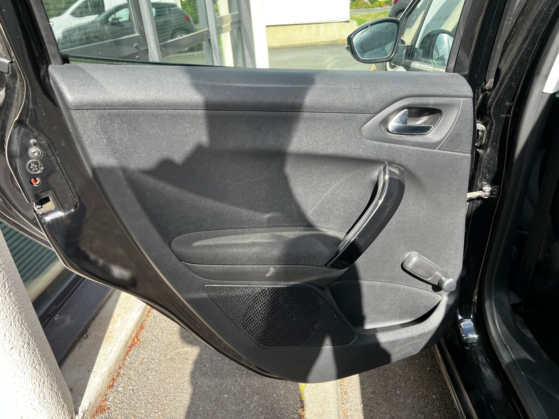 Peugeot 208 1.2 pure tech 82ch Allure
