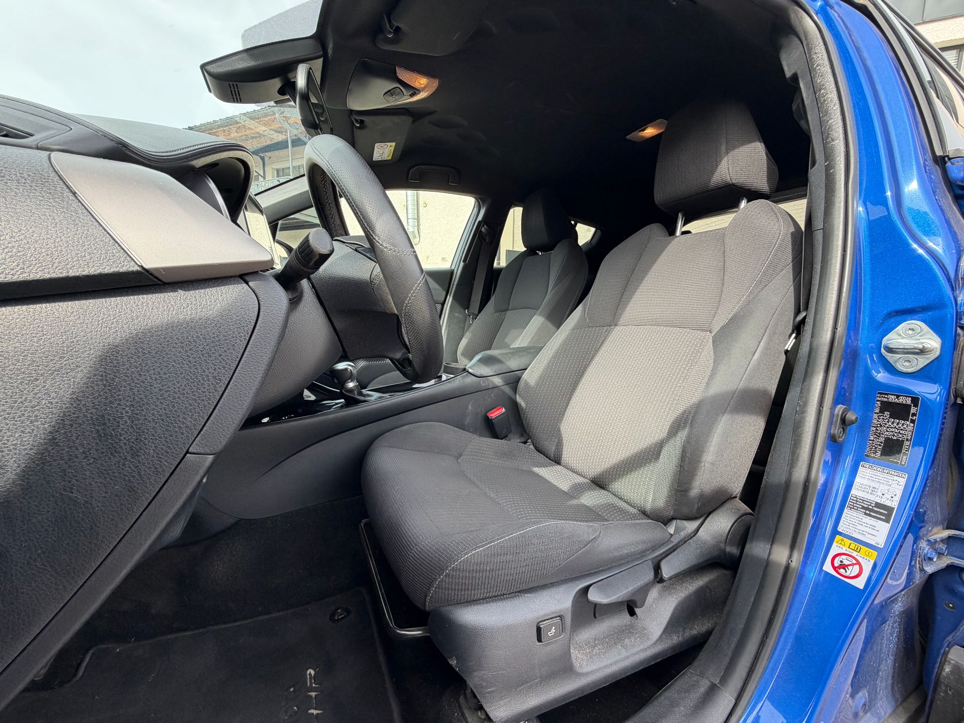 Toyota C-HR HYBRID