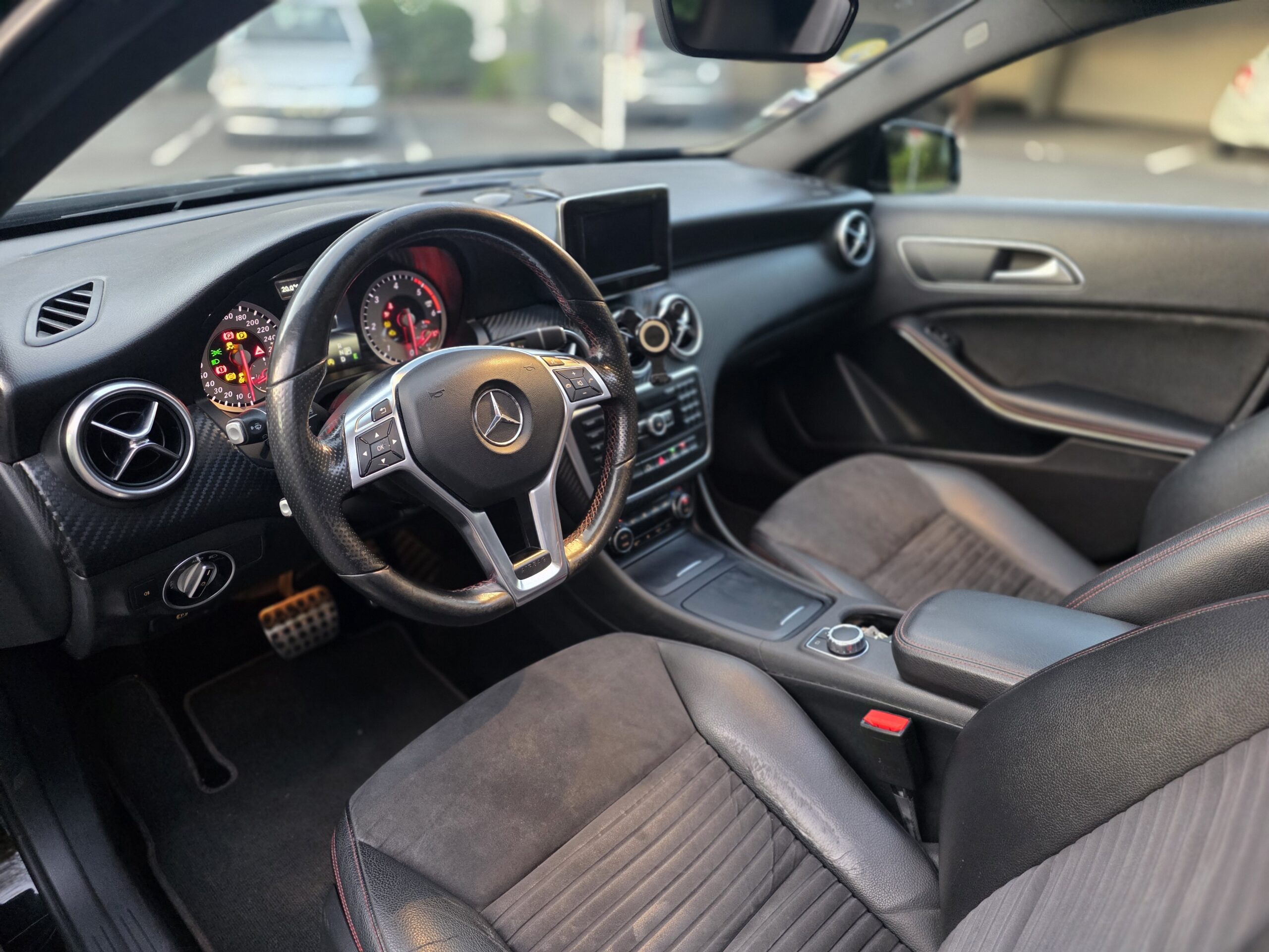 MERCEDES-BENZ CLASSE A200 CDI 136ch 7G-DCT FASCINATION