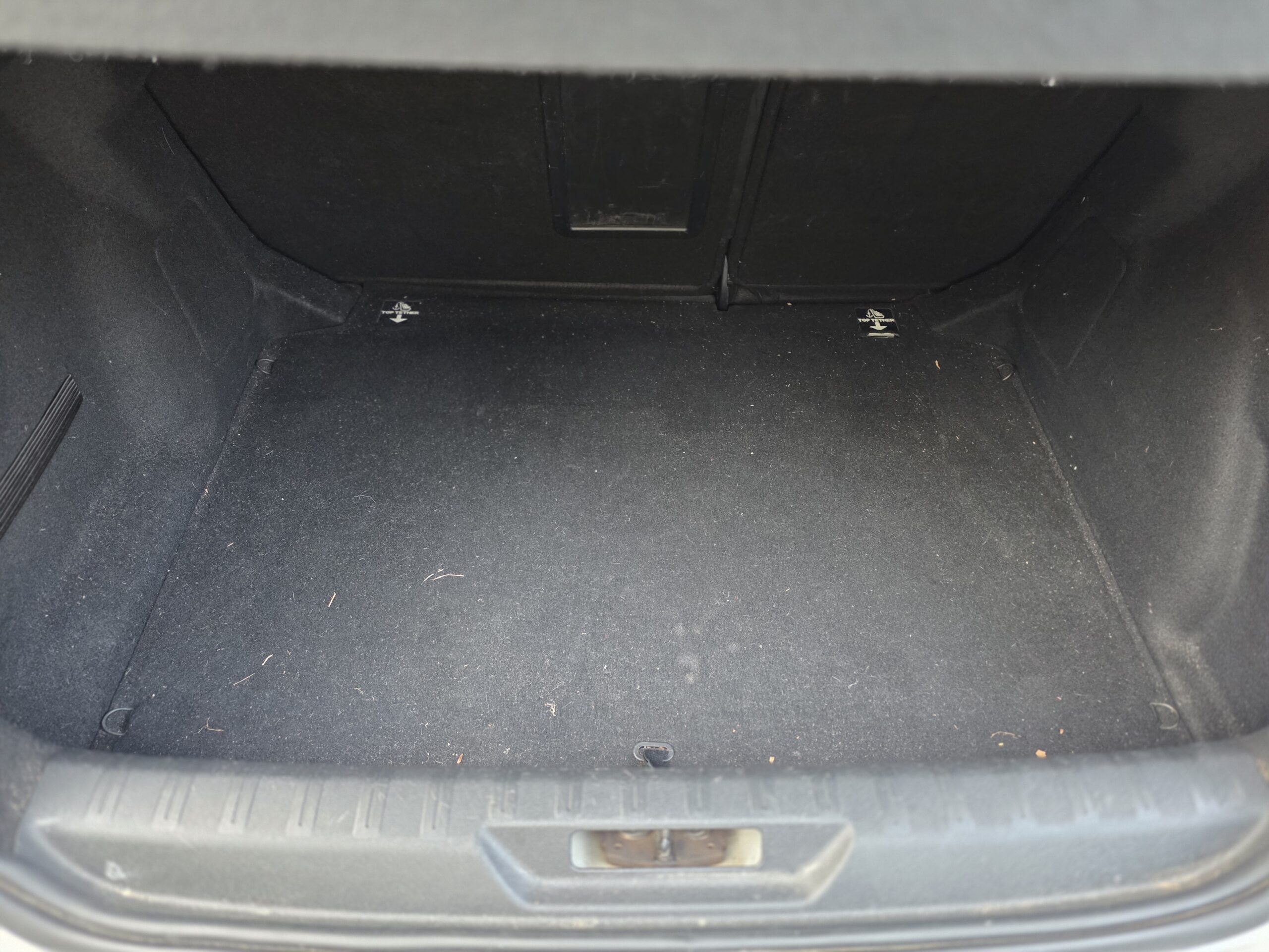 PEUGEOT 308 Féline – 1.2 PureTech 130ch BVM6