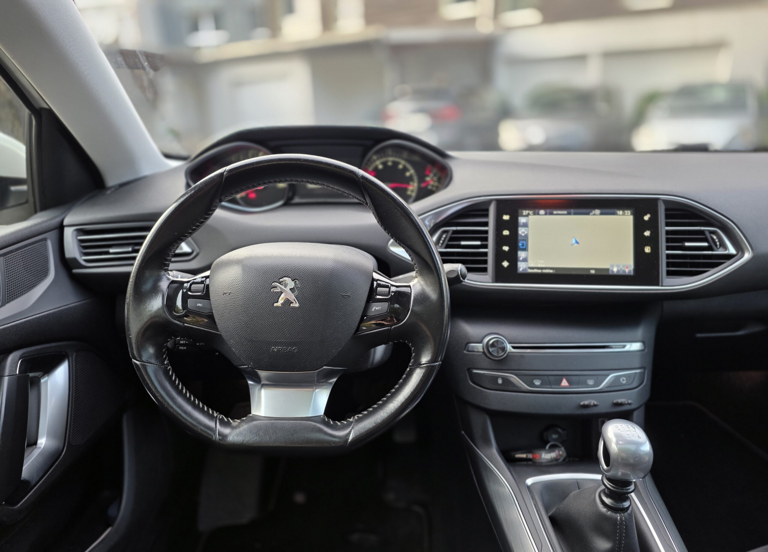 PEUGEOT 308 Féline – 1.2 PureTech 130ch BVM6