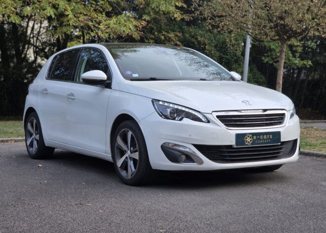 PEUGEOT 308 Féline – 1.2 PureTech 130ch BVM6