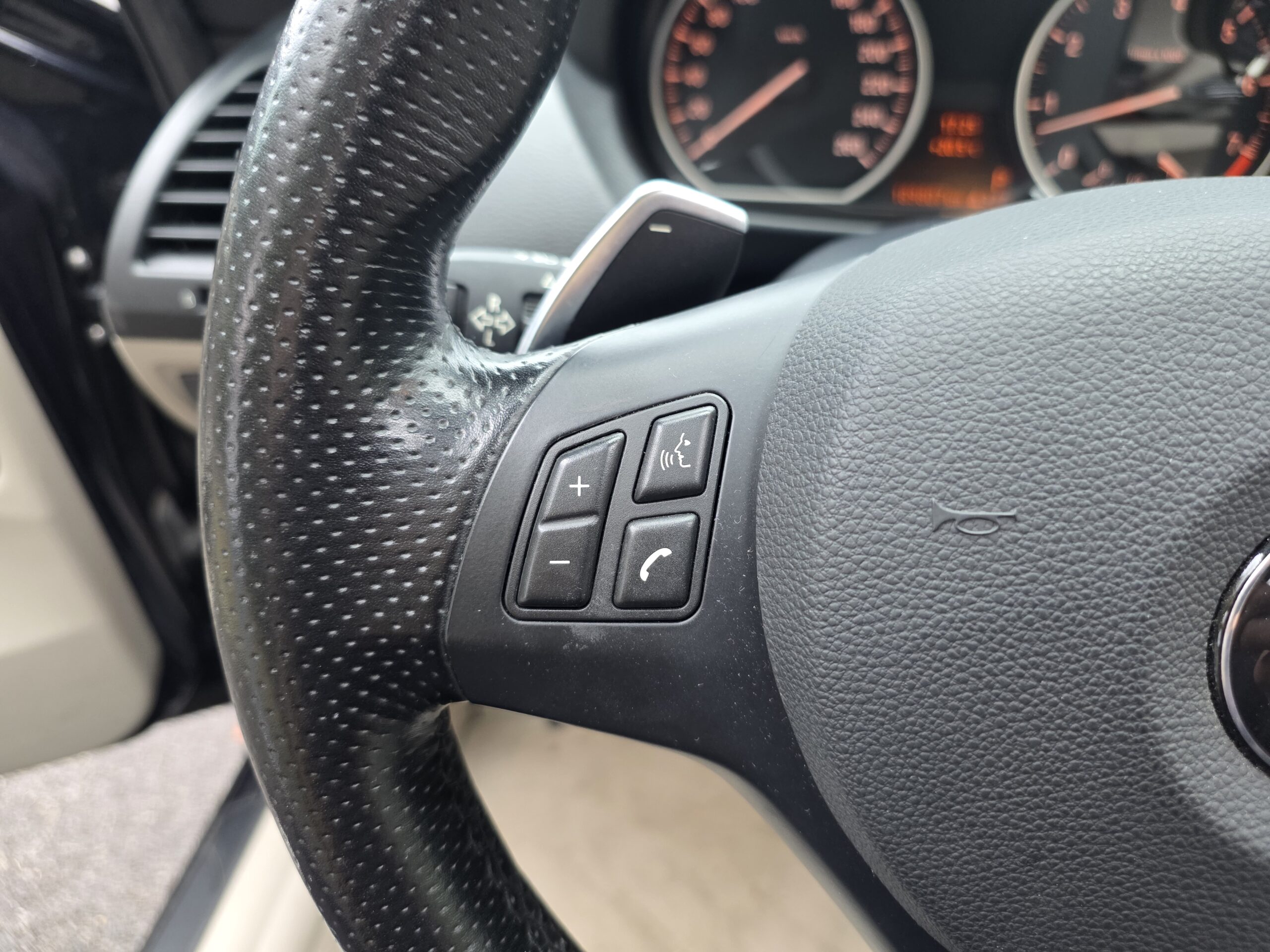 BMW SÉRIE 1 COUPÉ E82 – 125i 3.0 L6 218ch BVA6 Finition M SPORT
