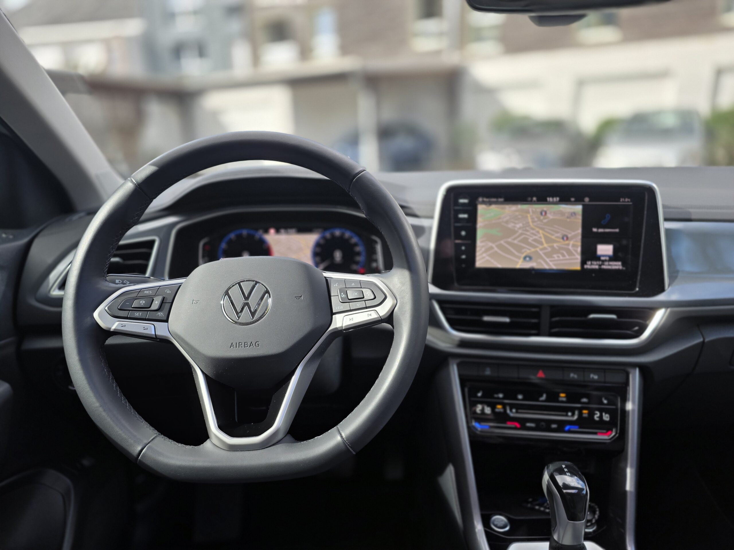 VOLKSWAGEN T-ROC – 1.5 TSI EVO 150 ch DSG7 Finition STYLE EXCLUSIVE