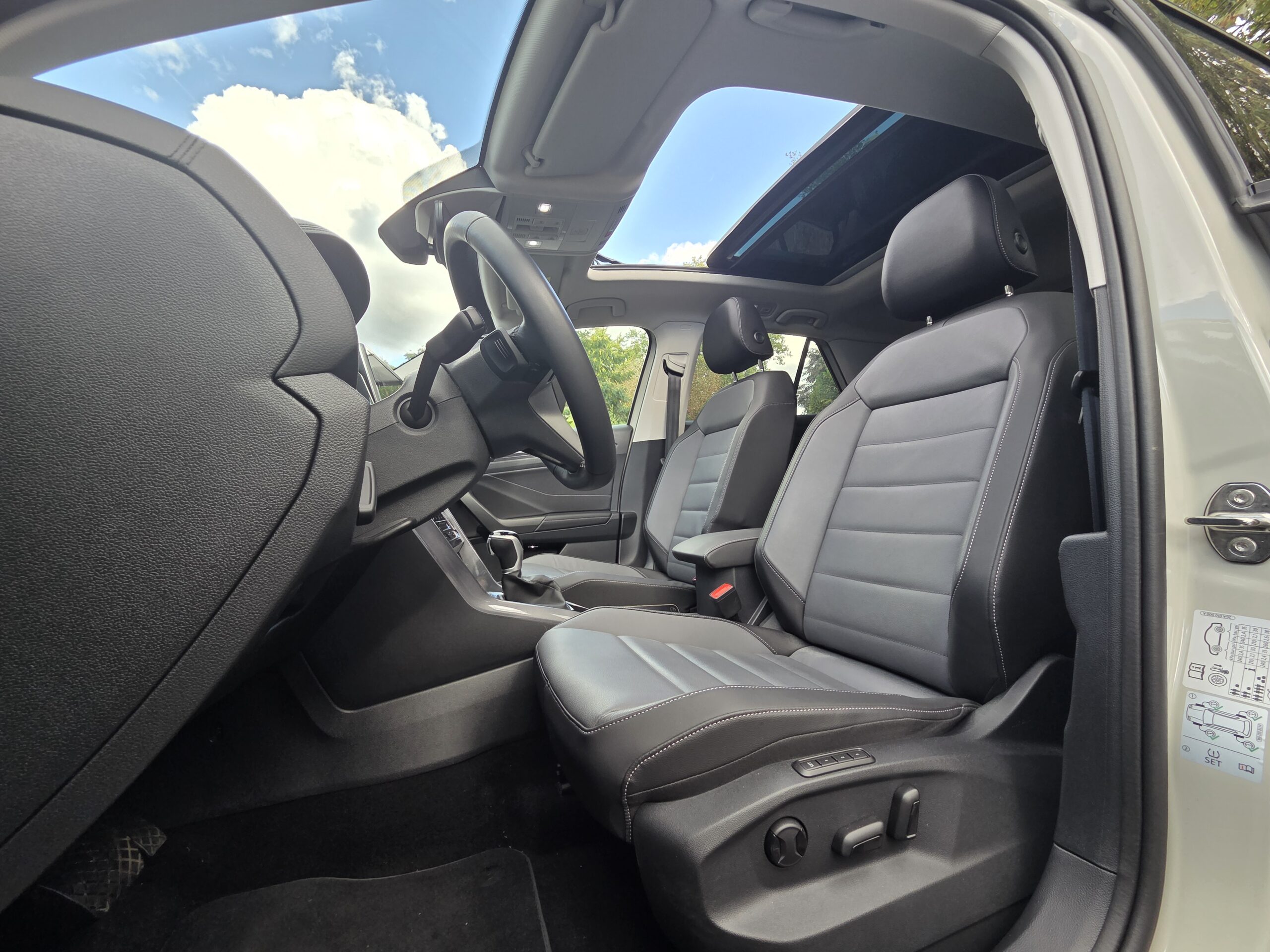 VOLKSWAGEN T-ROC – 1.5 TSI EVO 150 ch DSG7 Finition STYLE EXCLUSIVE