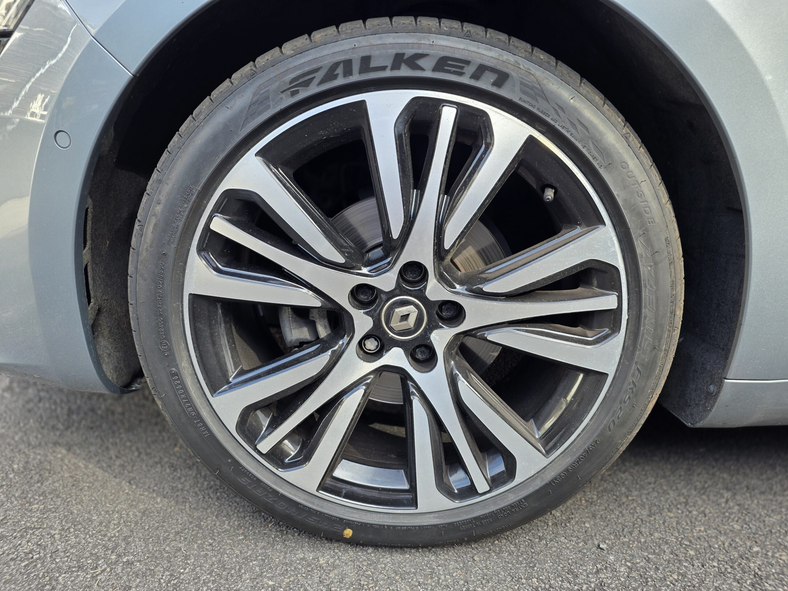 RENAULT TALISMAN BERLINE – 1.3 TCe 160 Boîte automatique EDC7 Finition INITIALE PARIS
