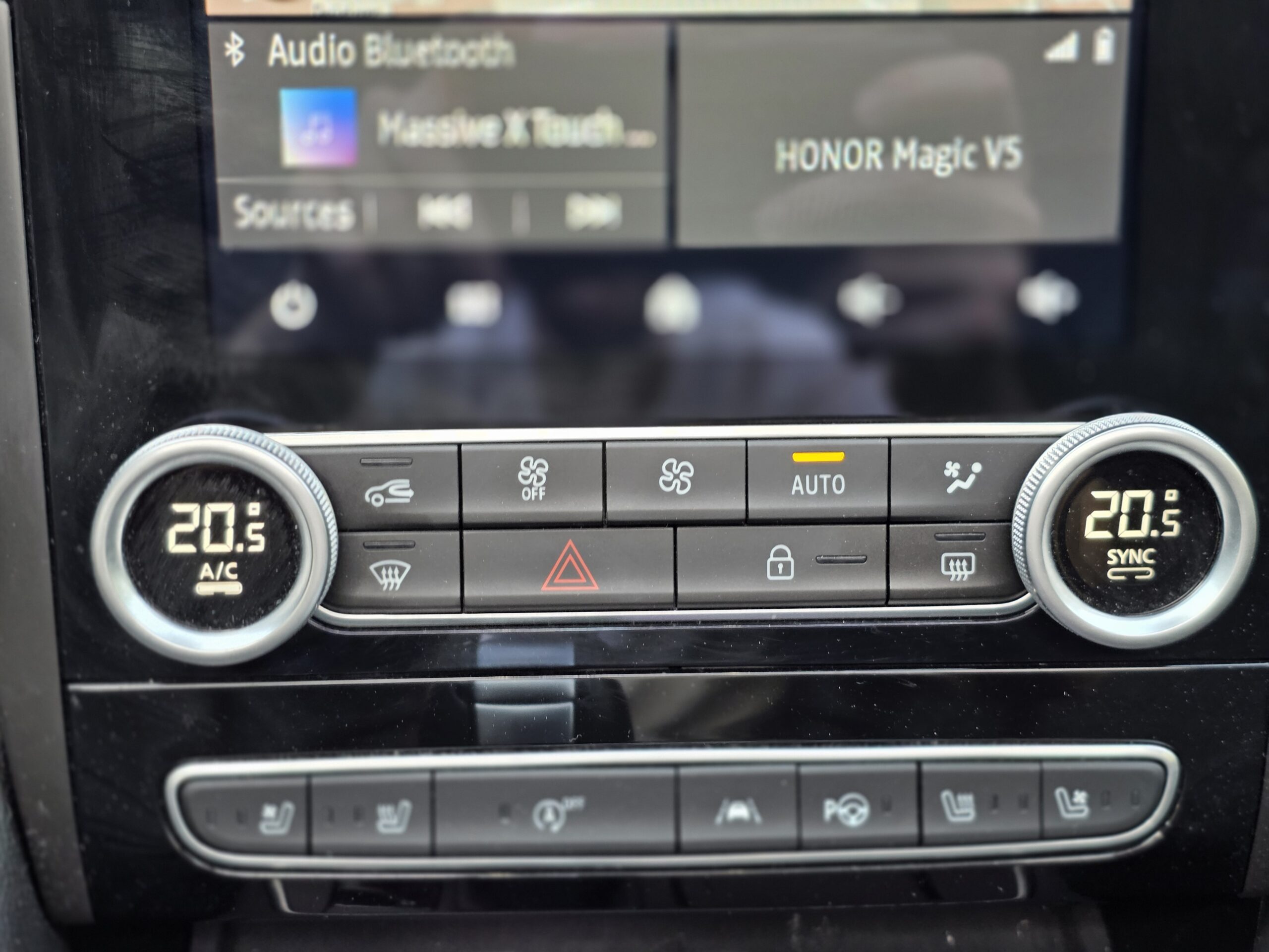 RENAULT TALISMAN BERLINE – 1.3 TCe 160 Boîte automatique EDC7 Finition INITIALE PARIS