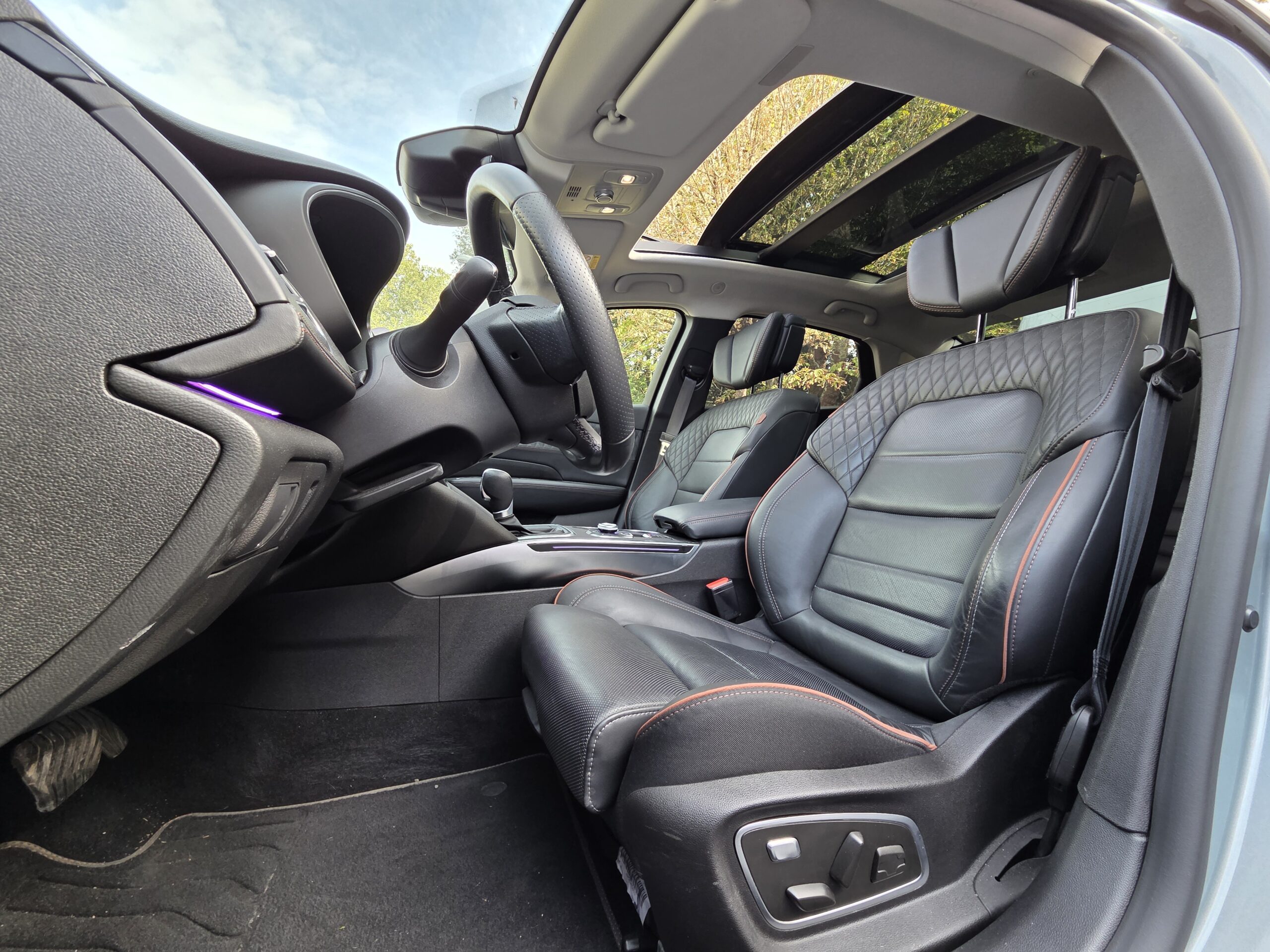 RENAULT TALISMAN BERLINE – 1.3 TCe 160 Boîte automatique EDC7 Finition INITIALE PARIS