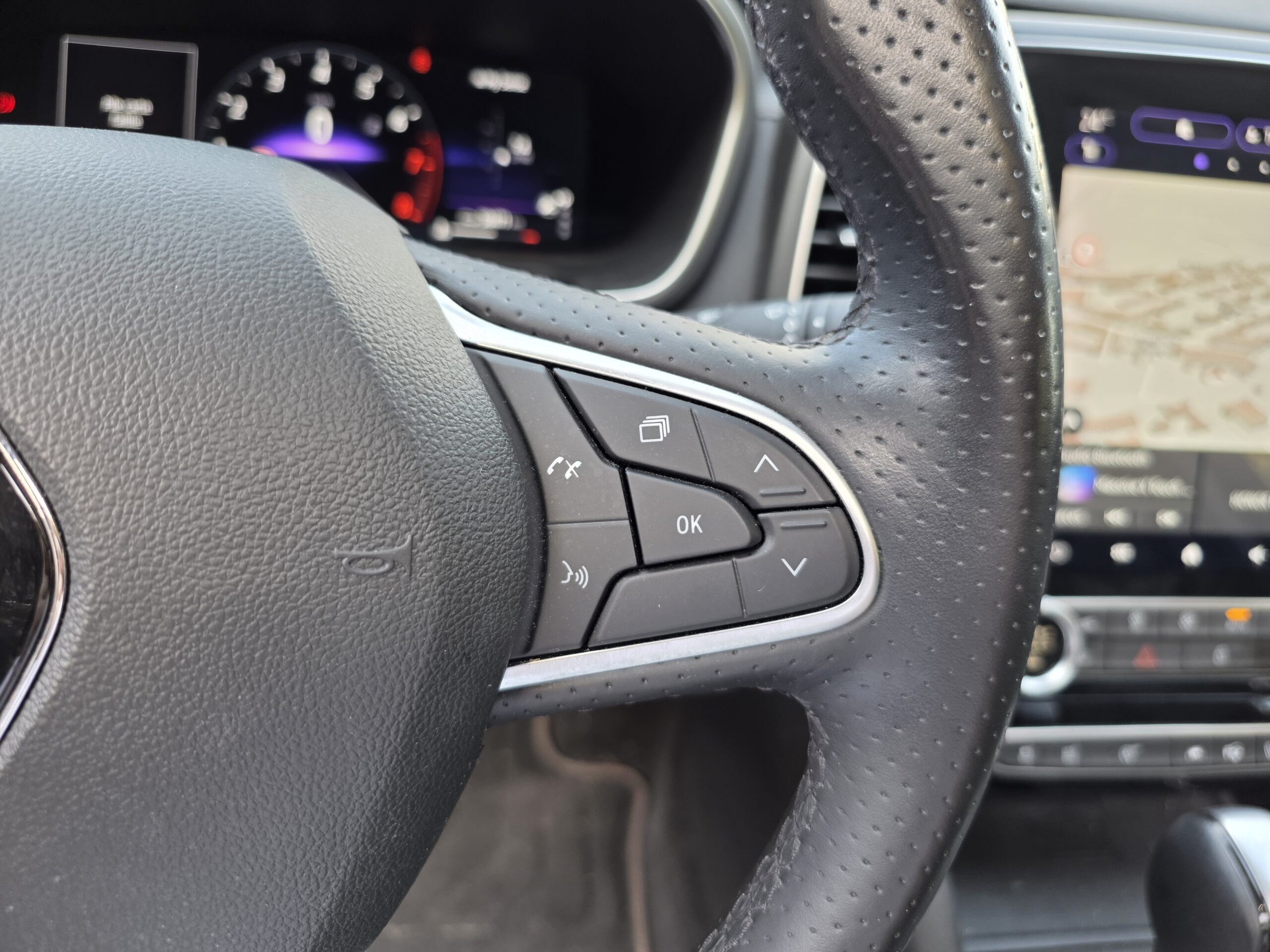 RENAULT TALISMAN BERLINE – 1.3 TCe 160 Boîte automatique EDC7 Finition INITIALE PARIS