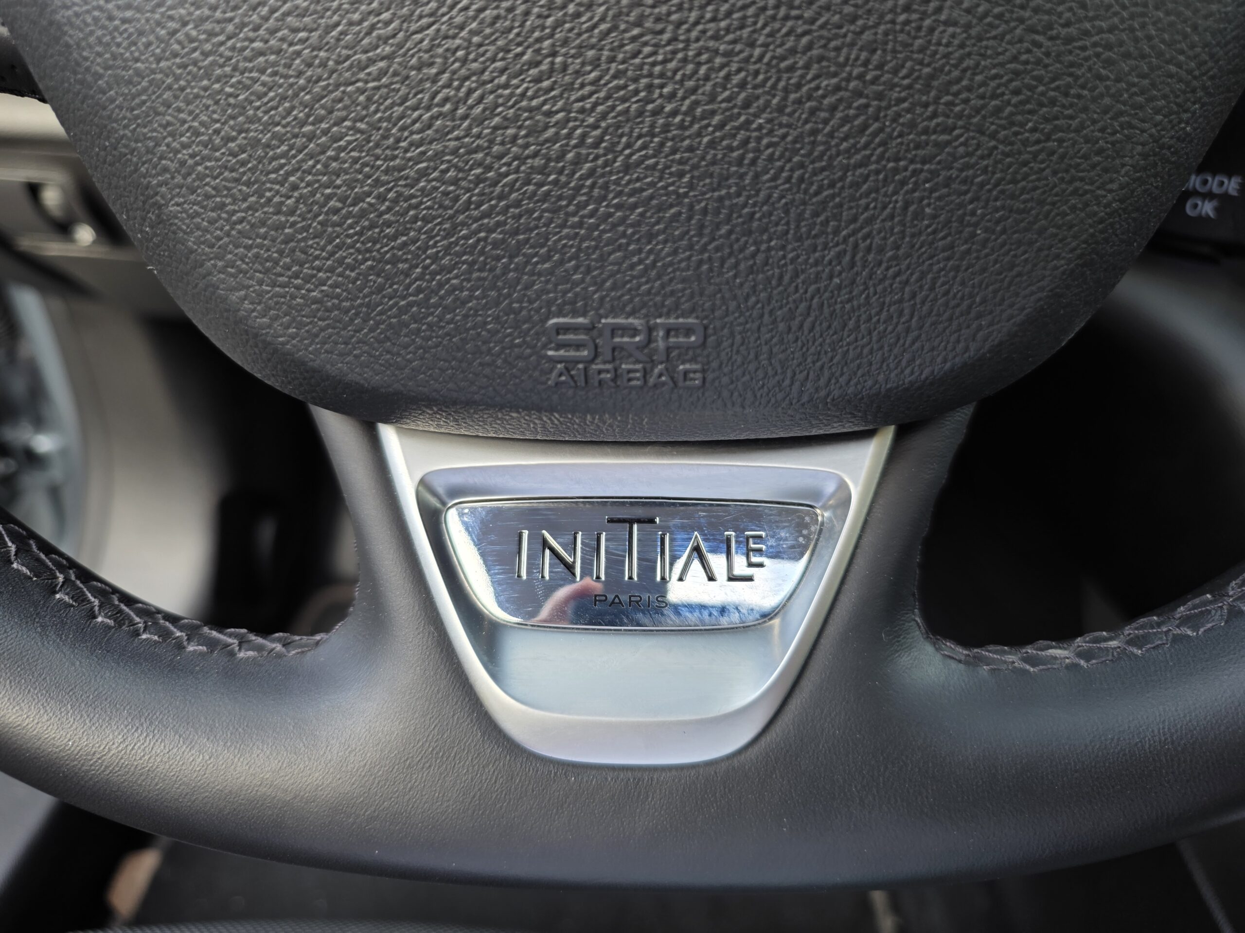 RENAULT TALISMAN BERLINE – 1.3 TCe 160 Boîte automatique EDC7 Finition INITIALE PARIS