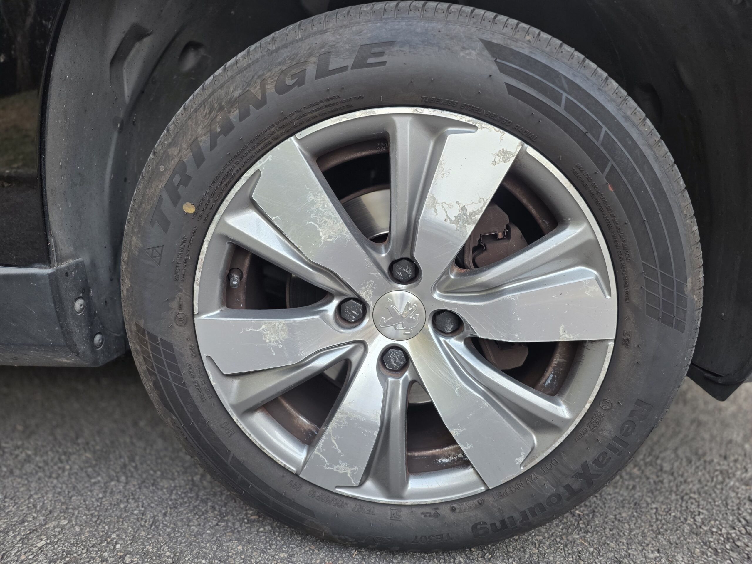 PEUGEOT 2008 – 1.2 PureTech 110ch EAT6 Finition ALLURE