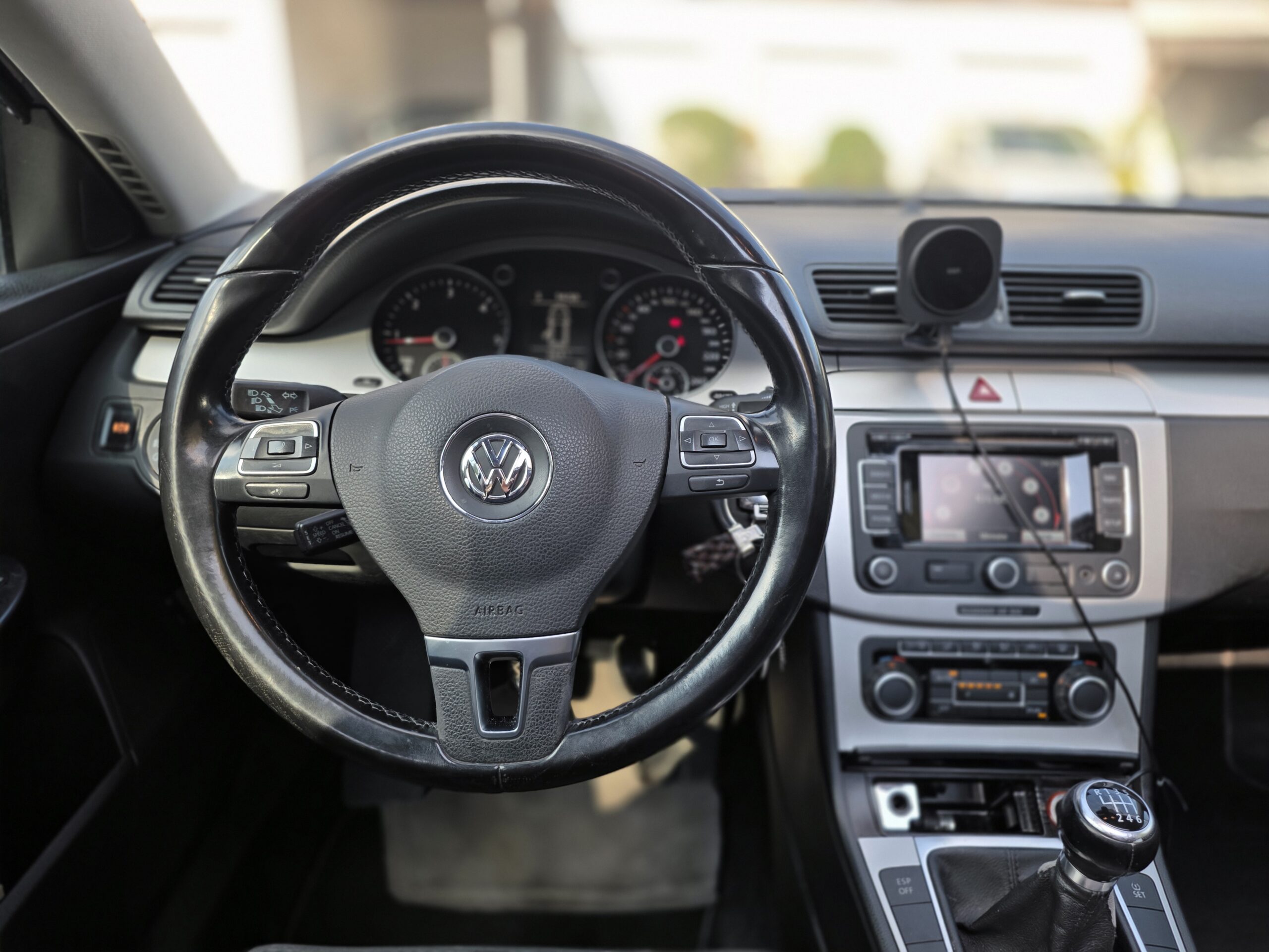 VOLKSWAGEN PASSAT SW – 2.0 TDI 140ch BVM6 Finition EMBASSY II