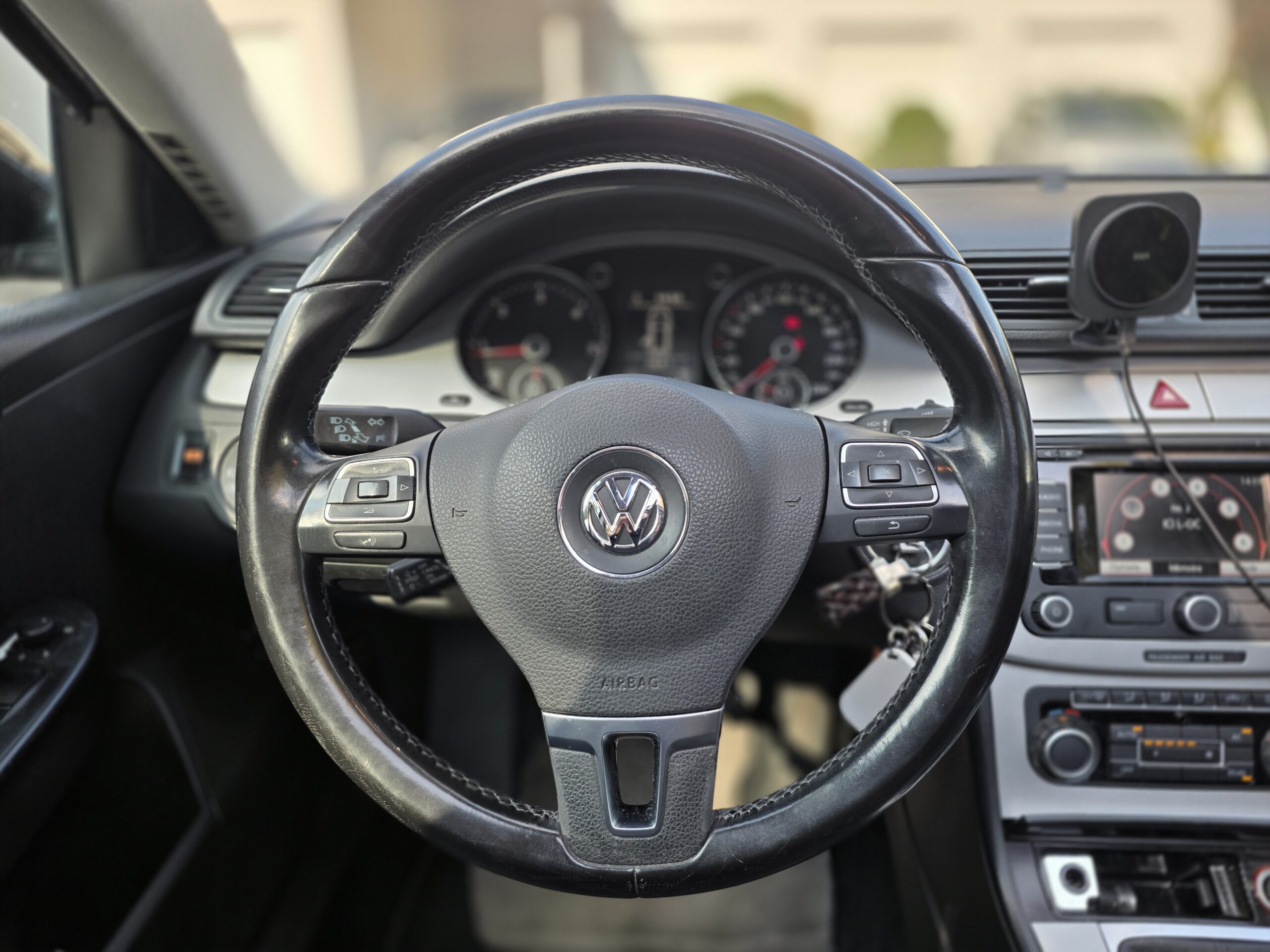 VOLKSWAGEN PASSAT SW – 2.0 TDI 140ch BVM6 Finition EMBASSY II